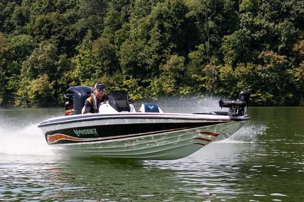 2022 Phoenix boat for sale, model of the boat is 819 Pro & Image # 1 of 9