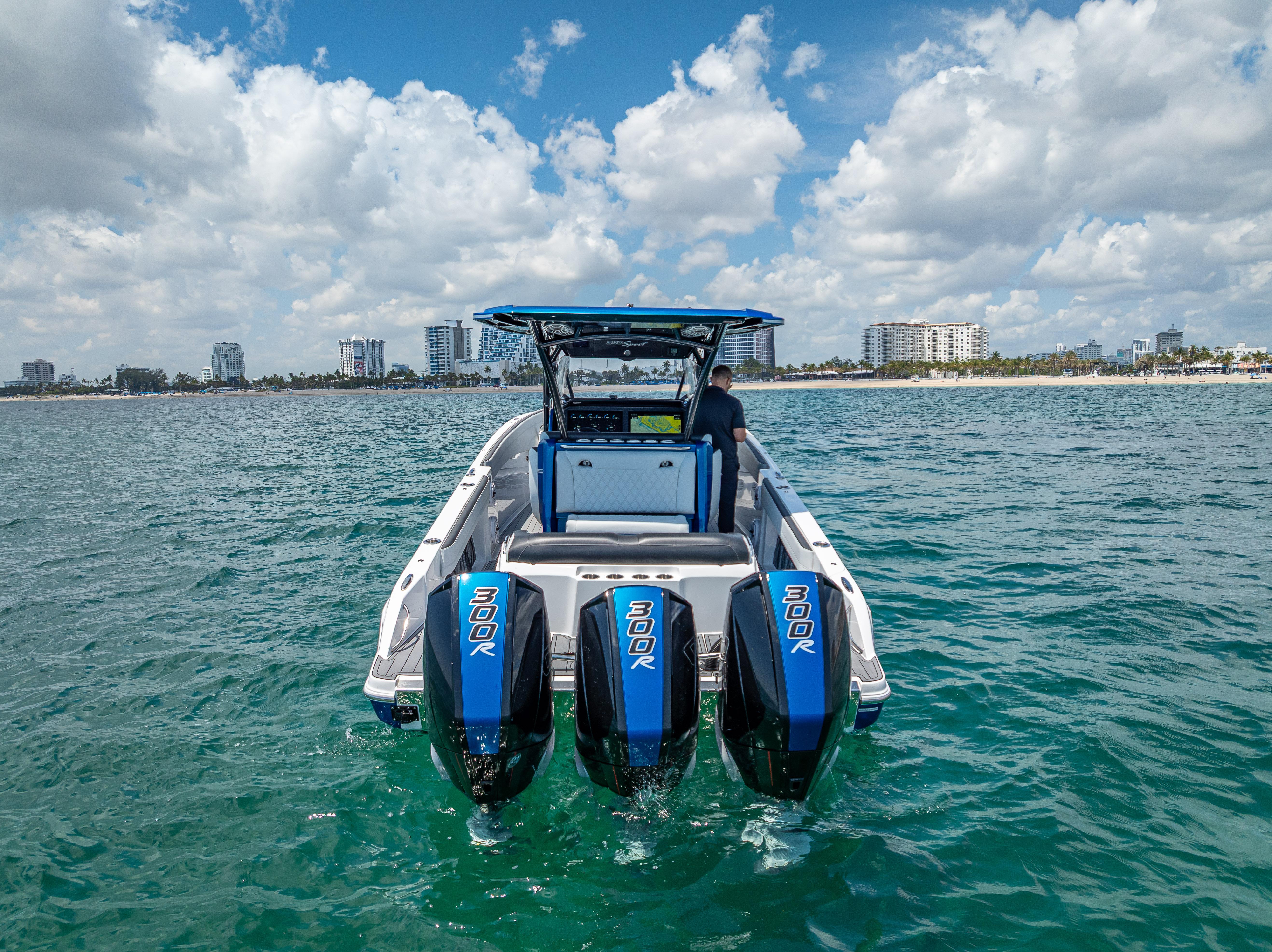 Nor-Tech-340 Sport Center Console 2024-34-246 FL-US-9387244 | Thumbnail
