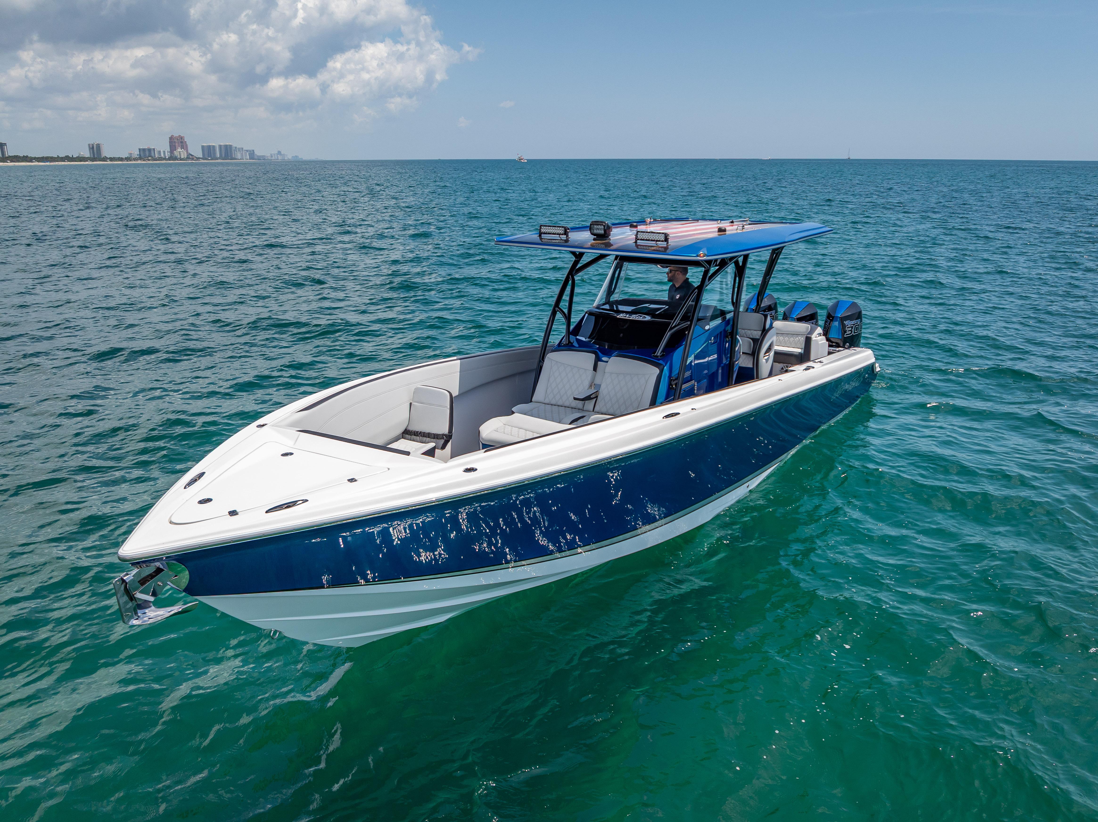 Nor-Tech-340 Sport Center Console 2024-34-246 FL-US-9387244 | Thumbnail