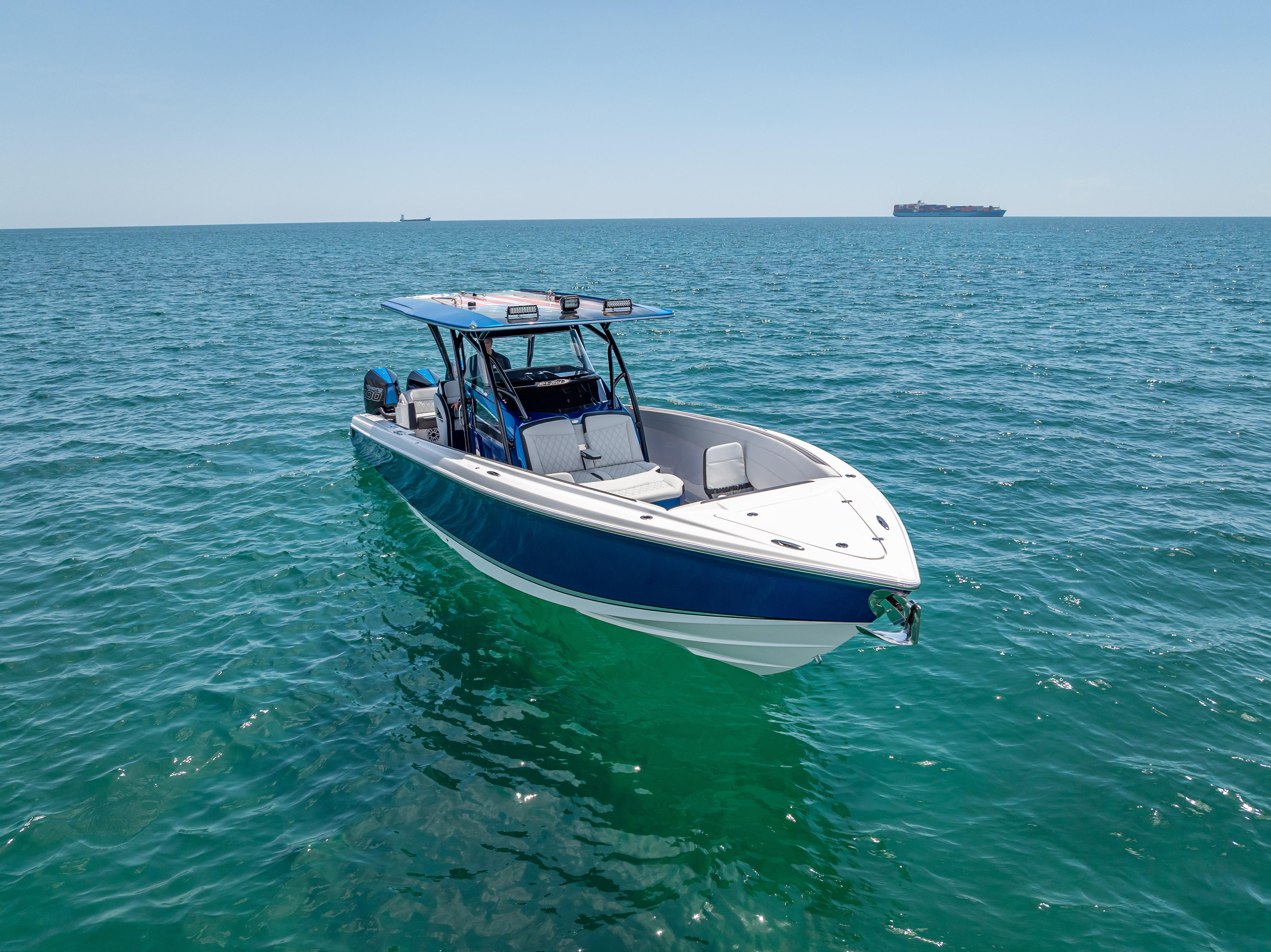 Nor-Tech-340 Sport Center Console 2024-34-246 FL-US-9387244 | Thumbnail