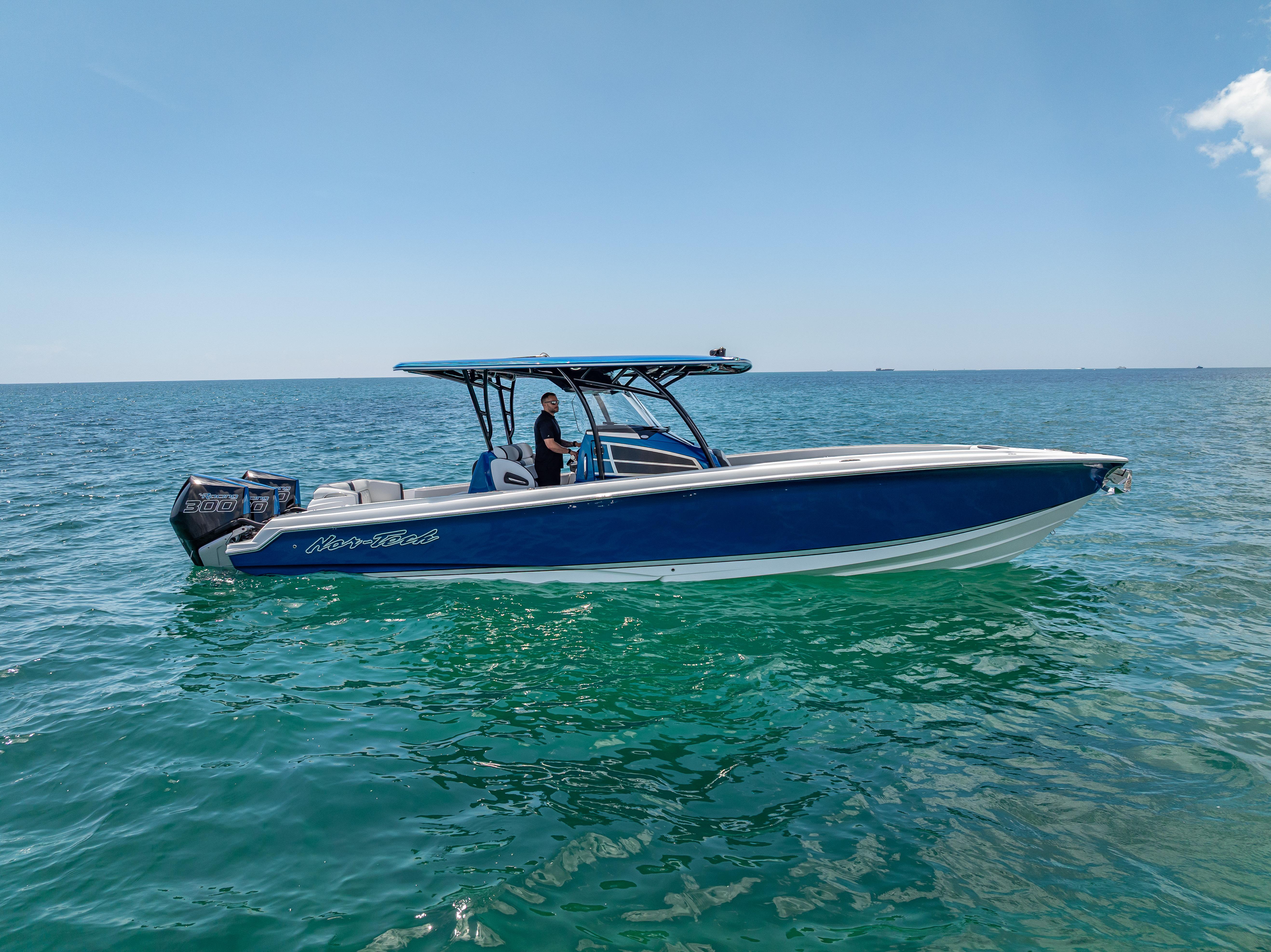 Nor-Tech-340 Sport Center Console 2024-34-246 FL-US-9387244 | Thumbnail