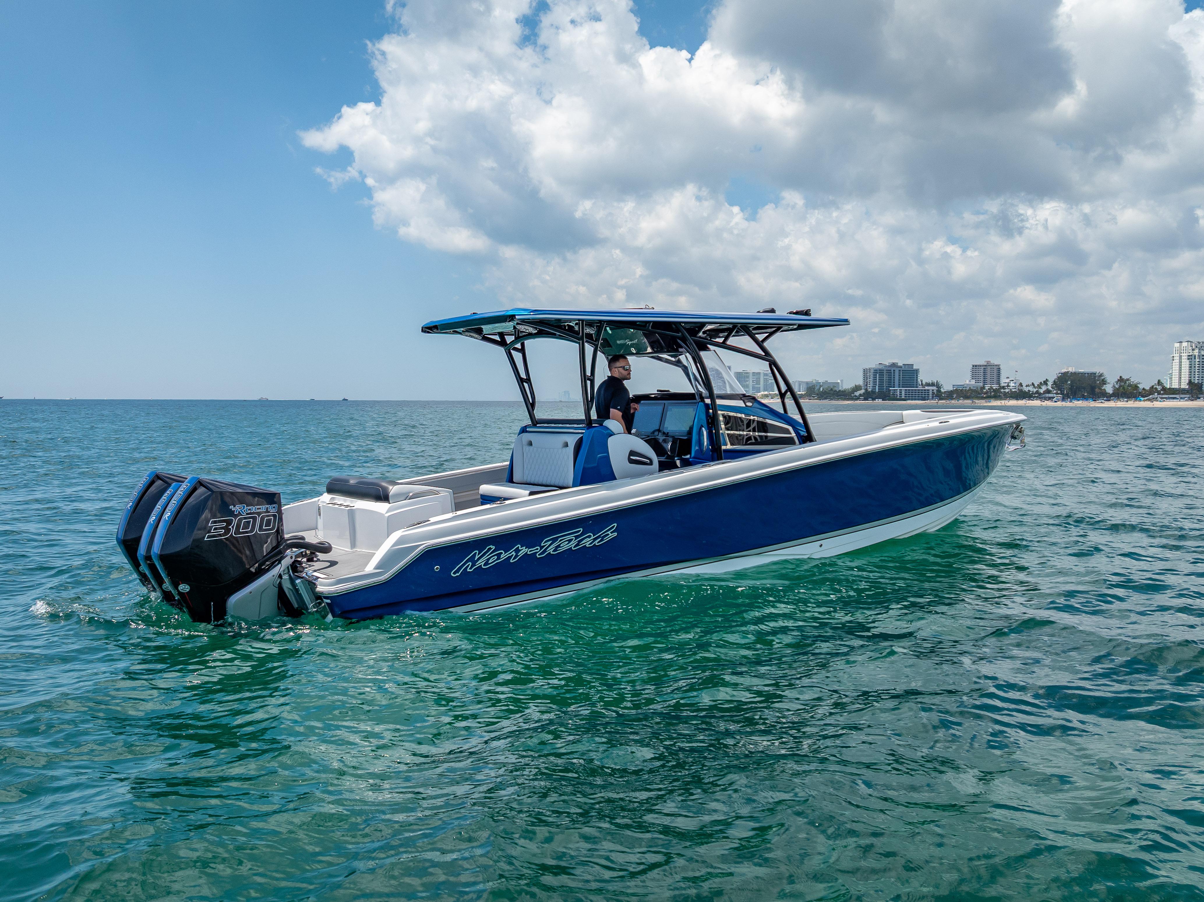 Nor-Tech-340 Sport Center Console 2024-34-246 FL-US-9387244 | Thumbnail