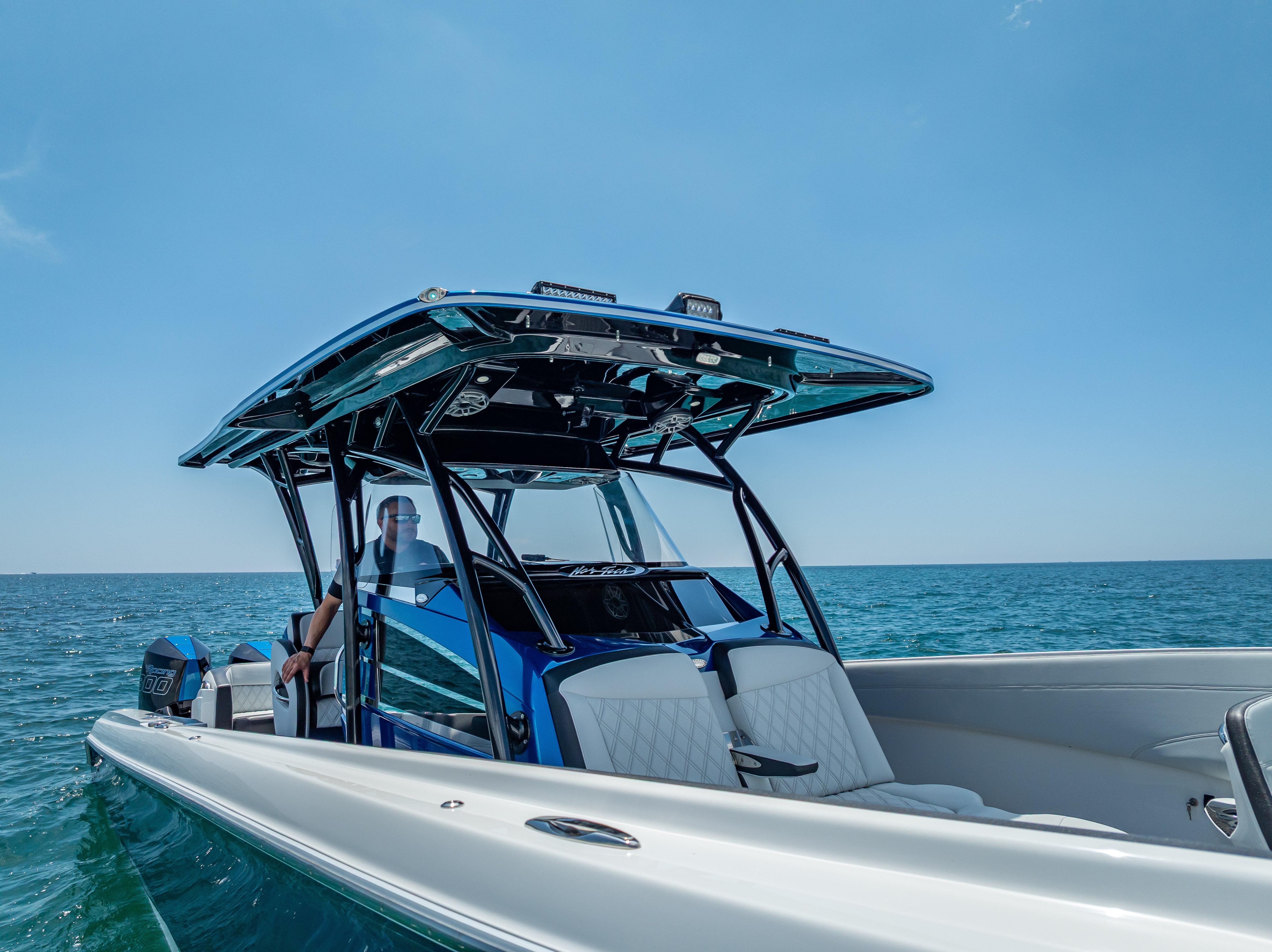 Nor-Tech-340 Sport Center Console 2024-34-246 FL-US-9387244 | Thumbnail