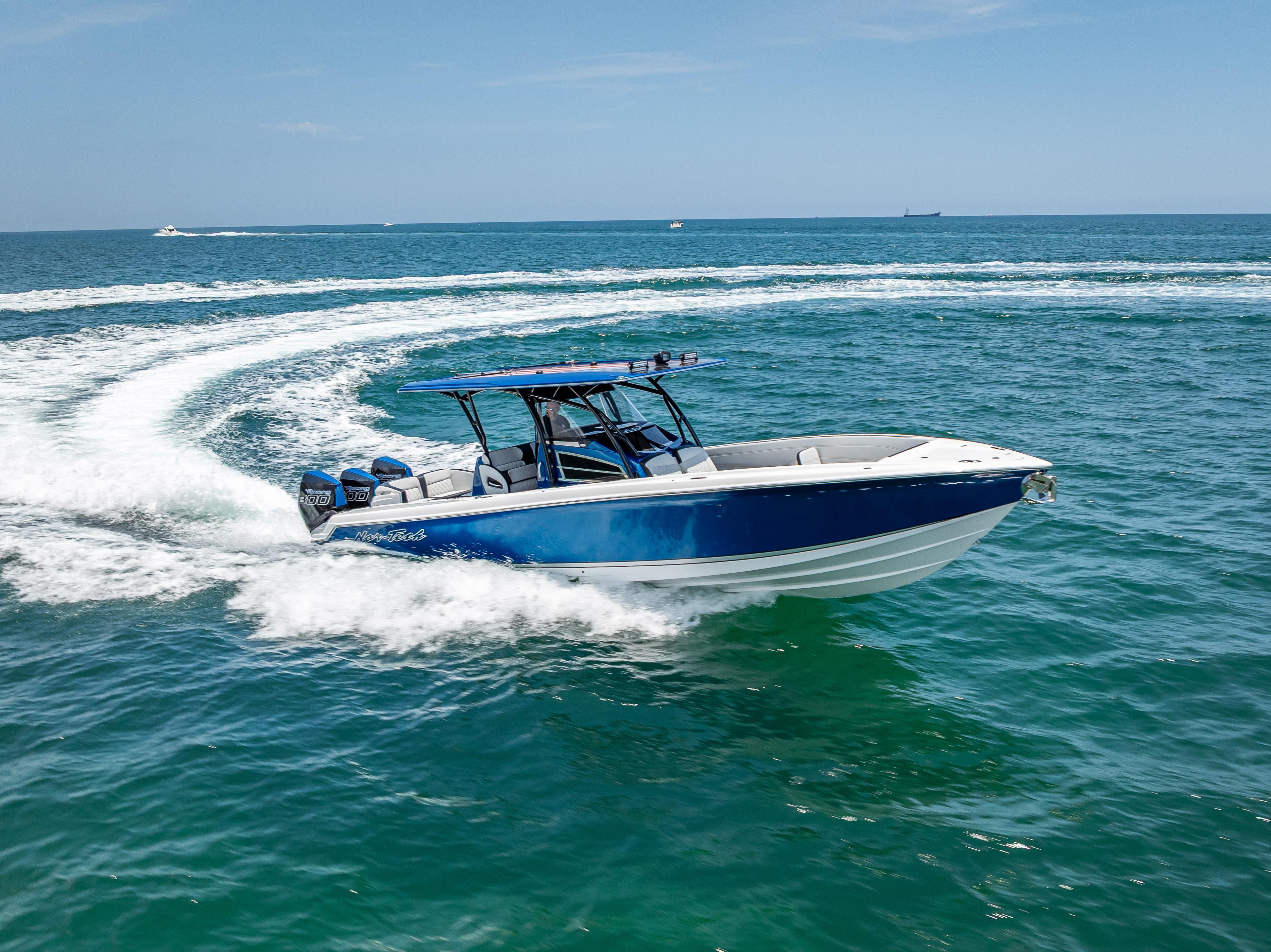 Nor-Tech-340 Sport Center Console 2024-34-246 FL-US-9387244 | Thumbnail