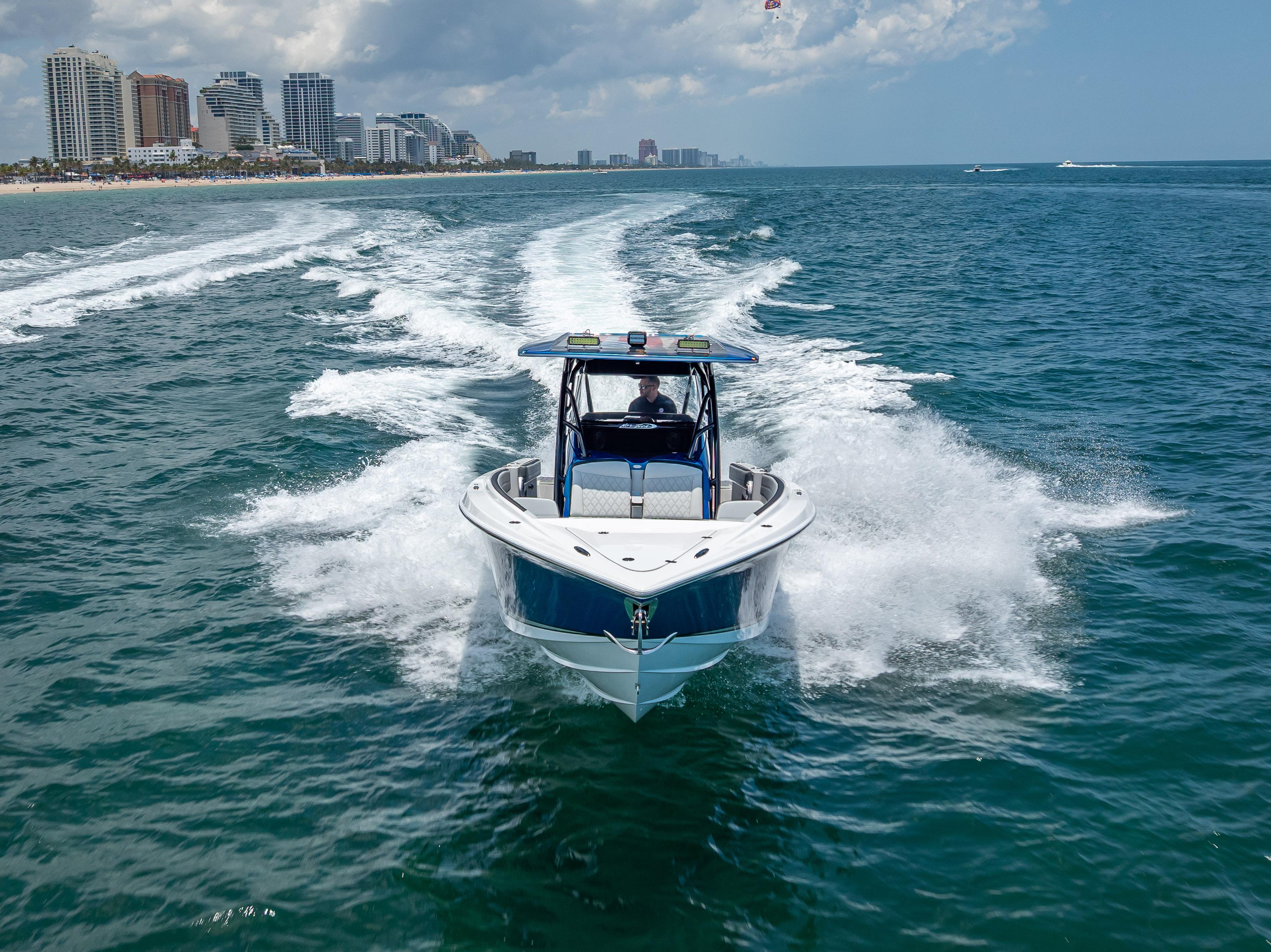 Nor-Tech-340 Sport Center Console 2024-34-246 FL-US-9387244 | Thumbnail