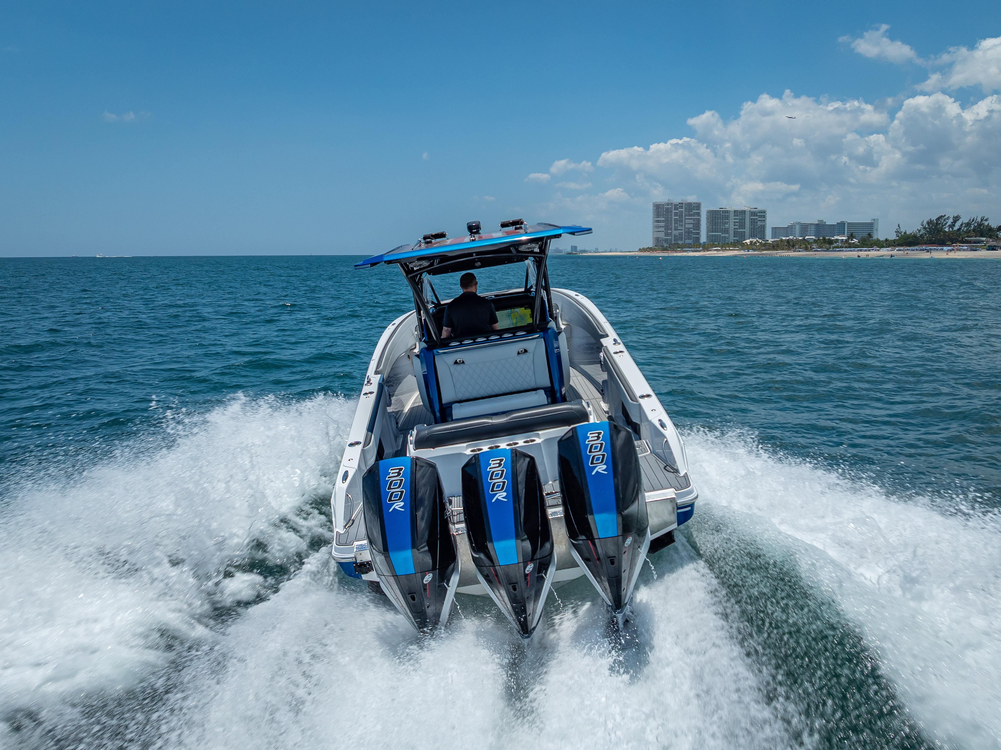 Nor-Tech-340 Sport Center Console 2024-34-246 FL-US-9387244 | Thumbnail