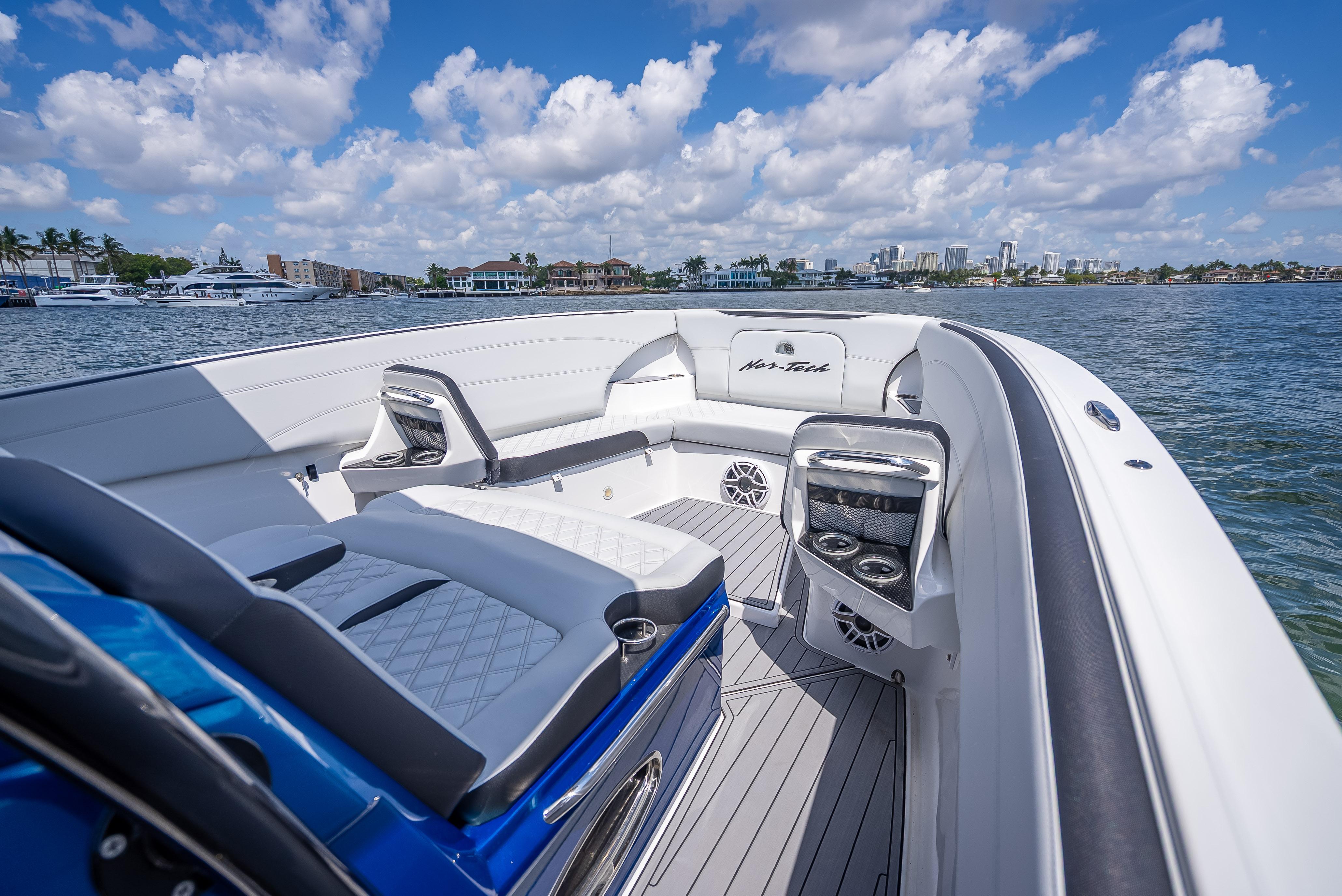 Nor-Tech-340 Sport Center Console 2024-34-246 FL-US-9387244 | Thumbnail