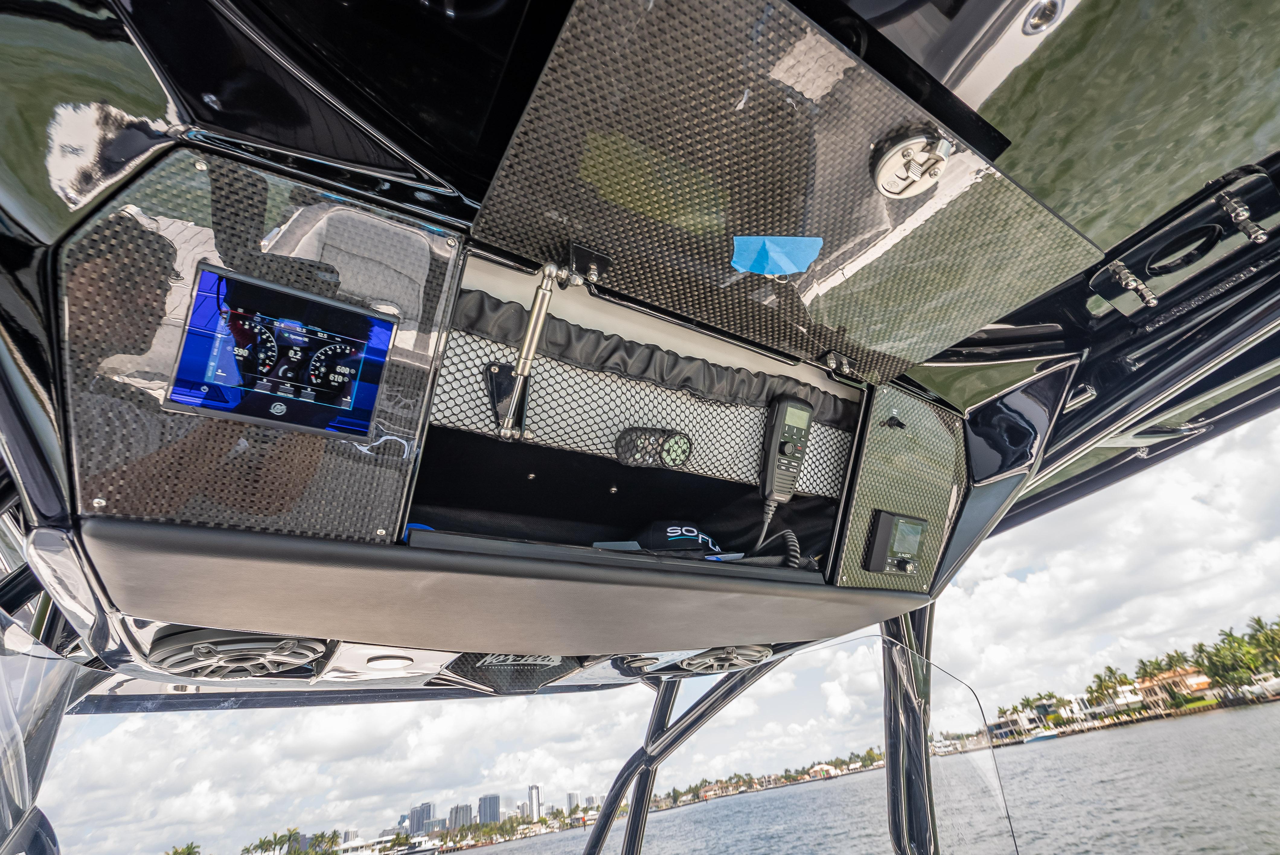 Nor-Tech-340 Sport Center Console 2024-34-246 FL-US-9387244 | Thumbnail
