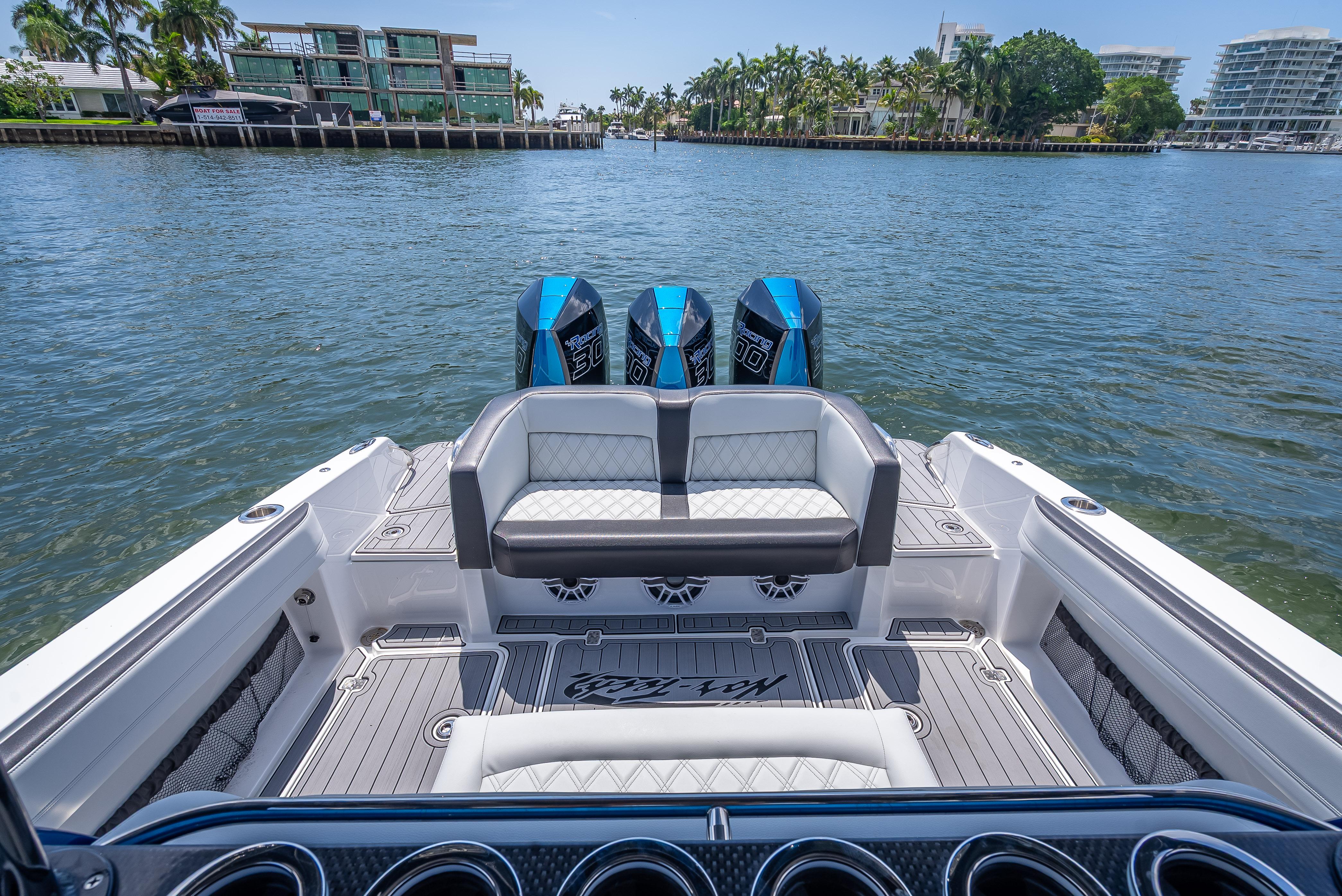 Nor-Tech-340 Sport Center Console 2024-34-246 FL-US-9387244 | Thumbnail