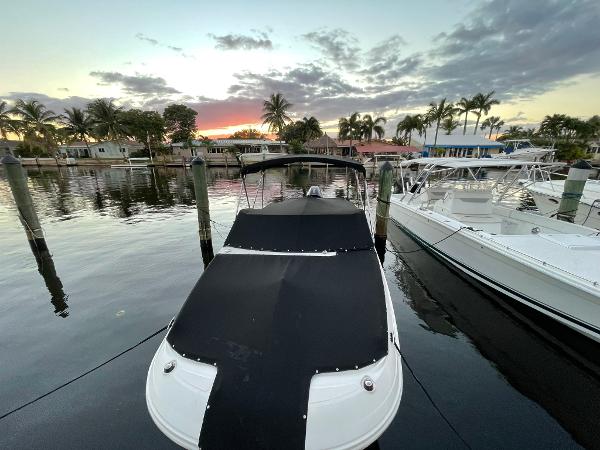 25' Sea Ray, Listing Number 100915768, - Photo No. 5