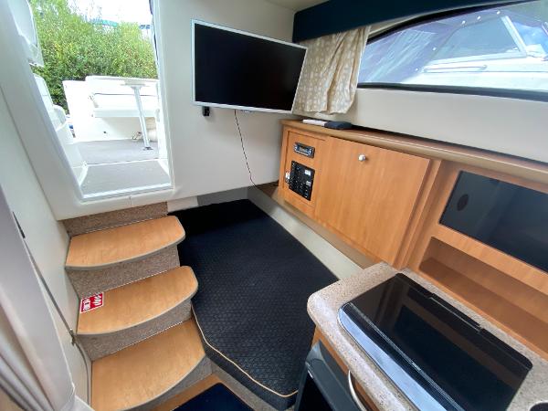 2006 Bayliner Discovery 246