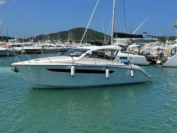 Photo of 2014 Pursuit 41'