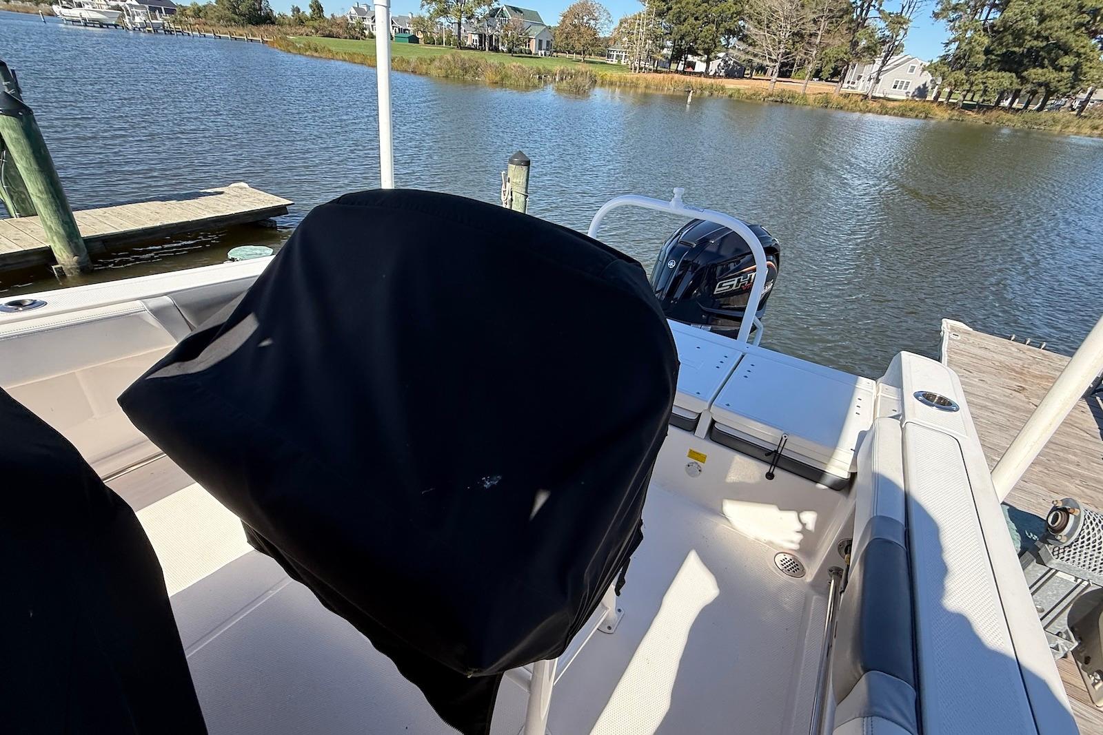 M 10489 TW Knot 10 Yacht Sales M 10489 TW Knot 10 Yacht Sales