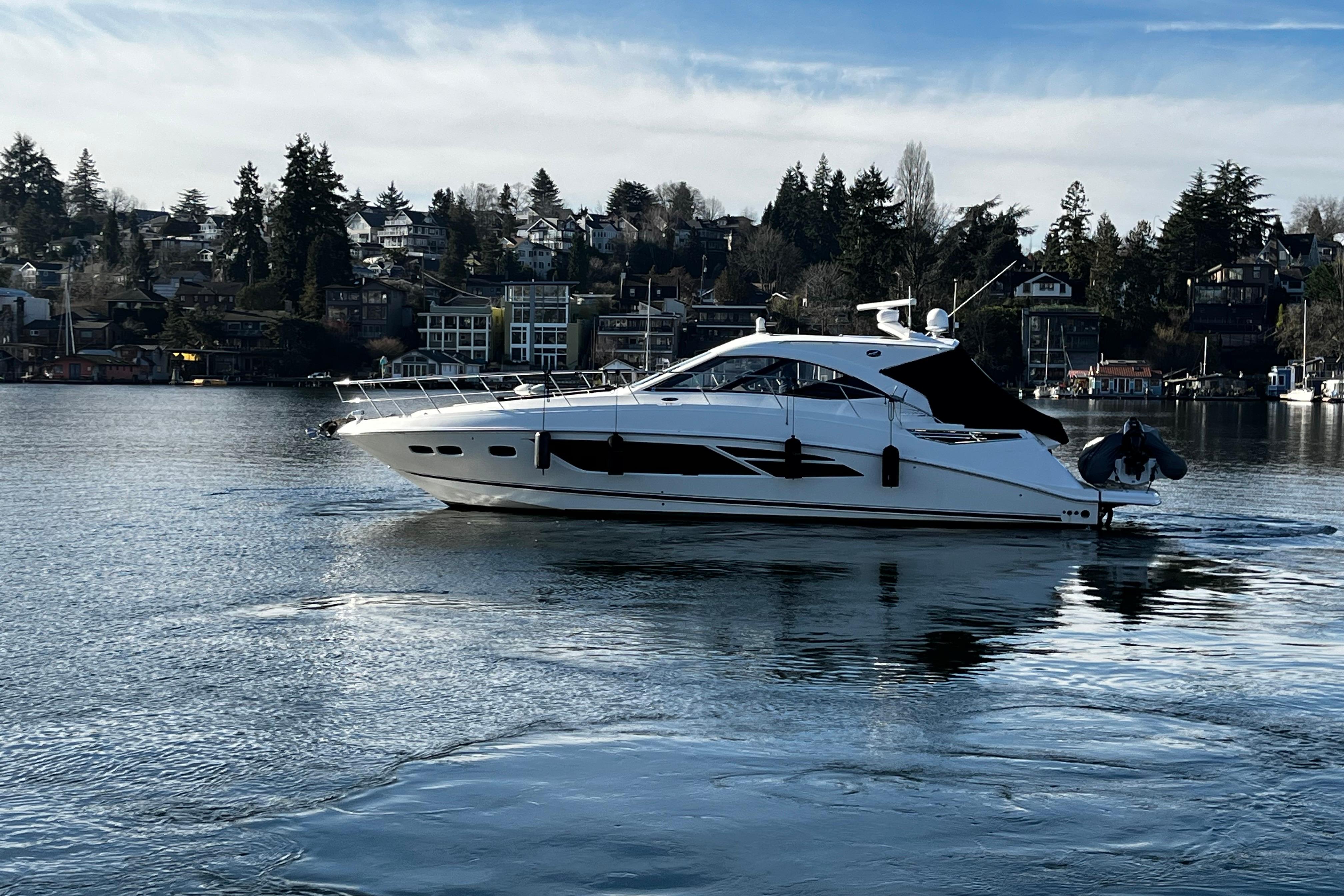 2015 Sea Ray Sundancer 510 #TBST51015 inventory image at Sun Country Yachts, Seattle
