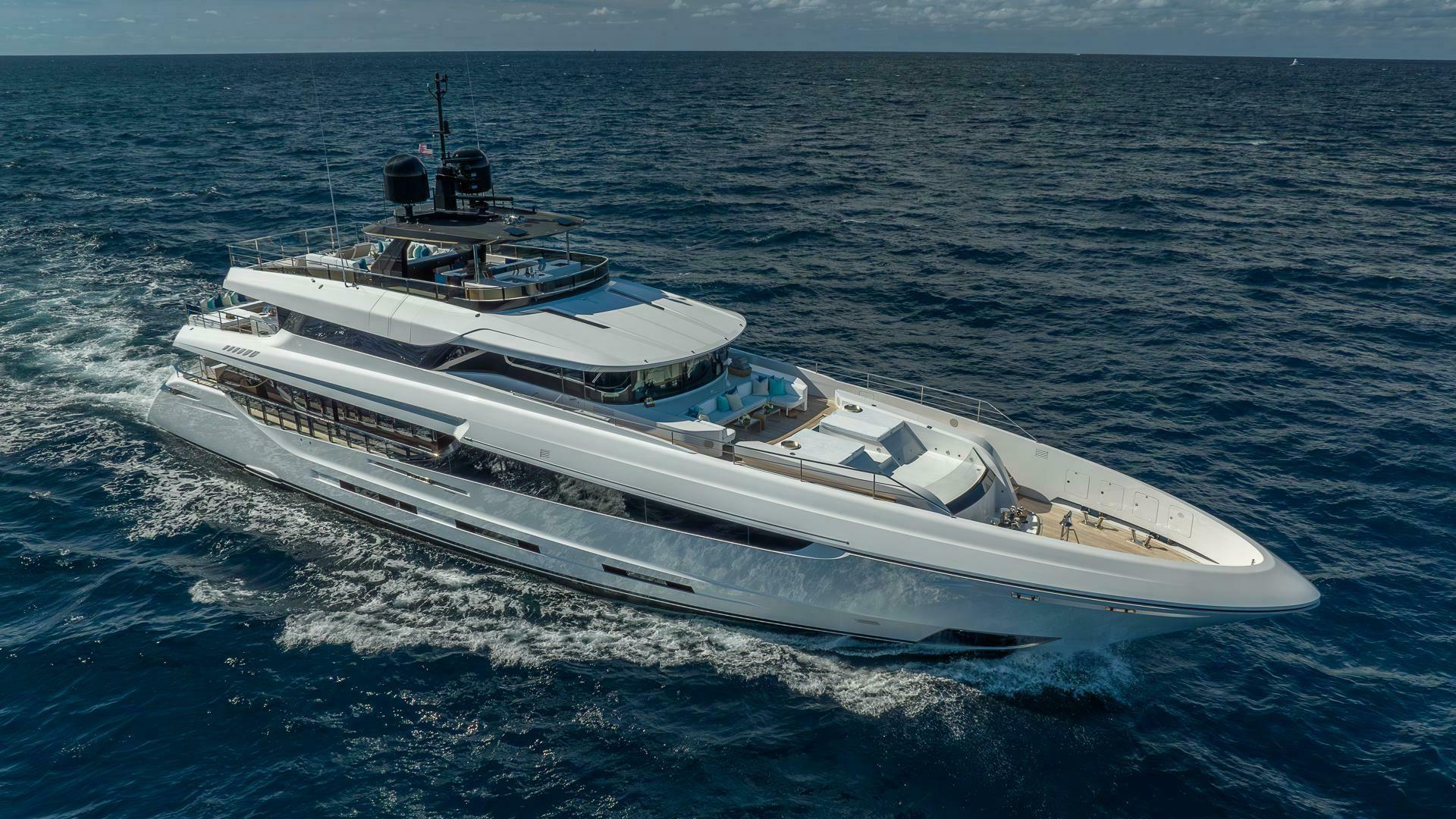 Neverland 138' Mangusta 2016