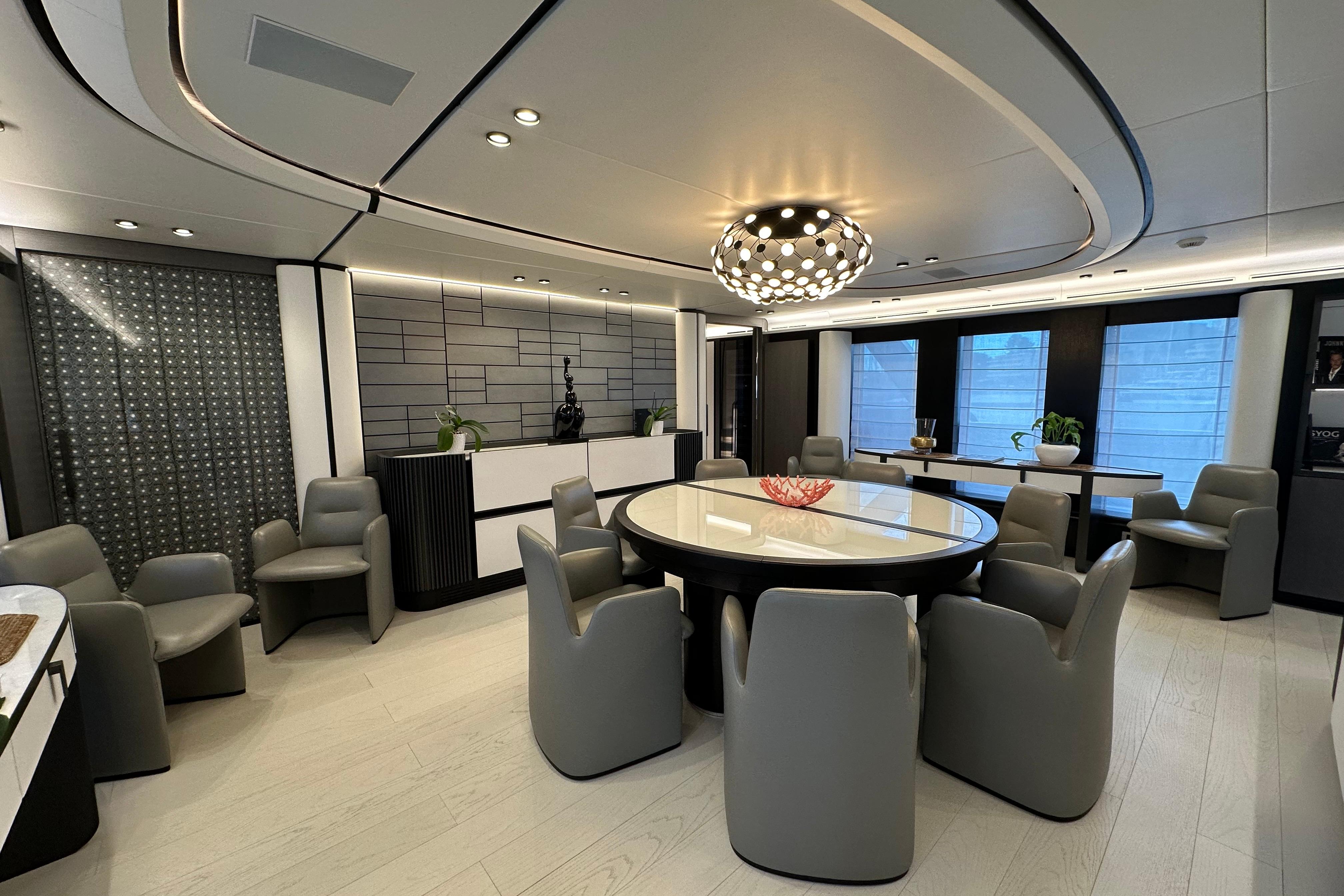 ISA Yachts (Palumbo Superyachts) Isa Extra 130 Alloy