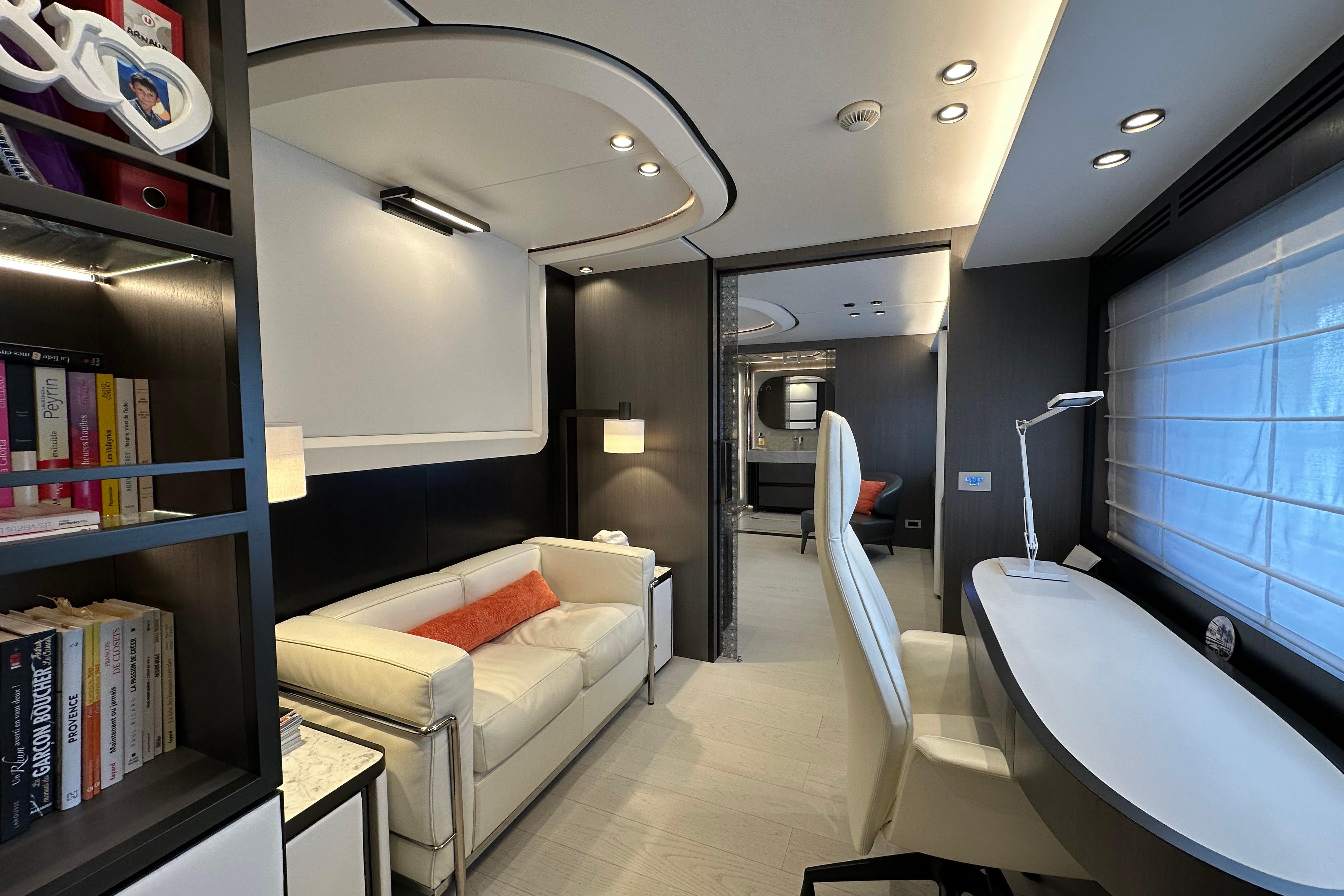 ISA Yachts (Palumbo Superyachts) Isa Extra 130 Alloy