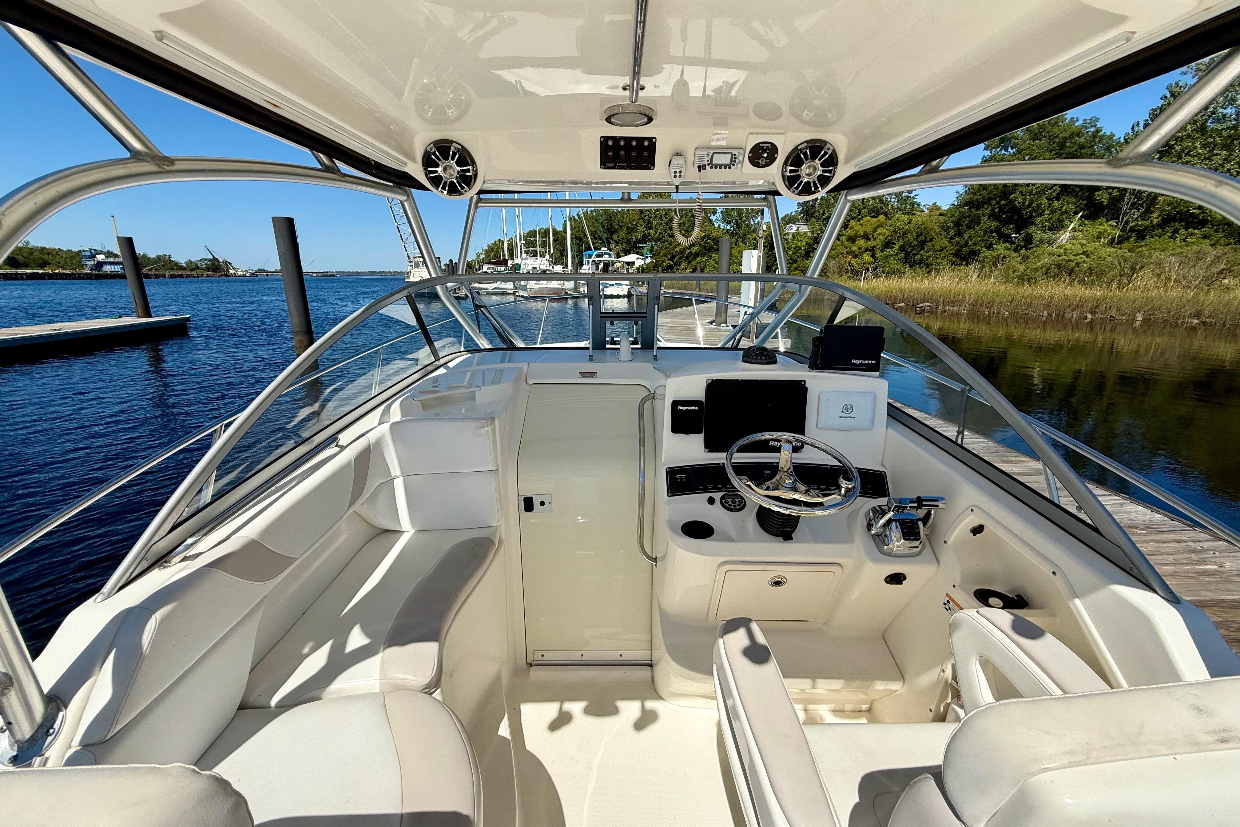Boat image 12