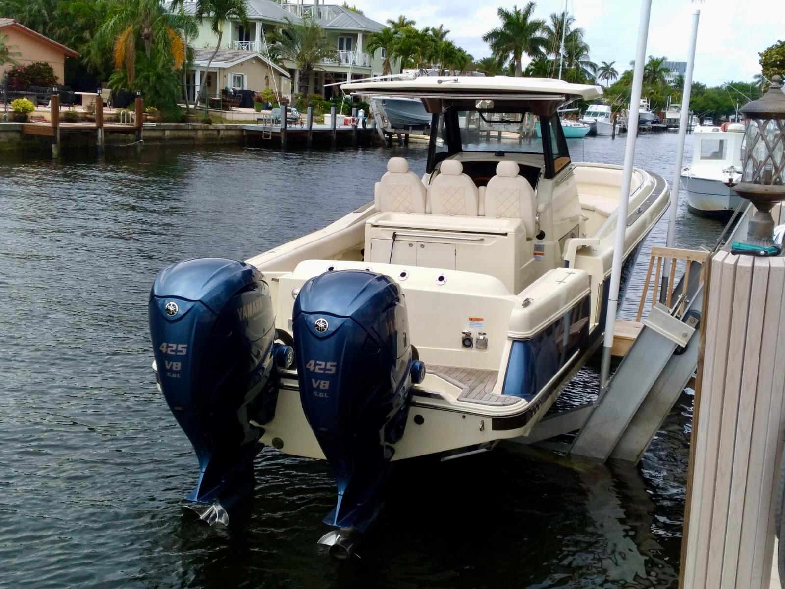 2019-chris-craft-catalina-34-power-9777268-20250430122327222-1_XLARGE