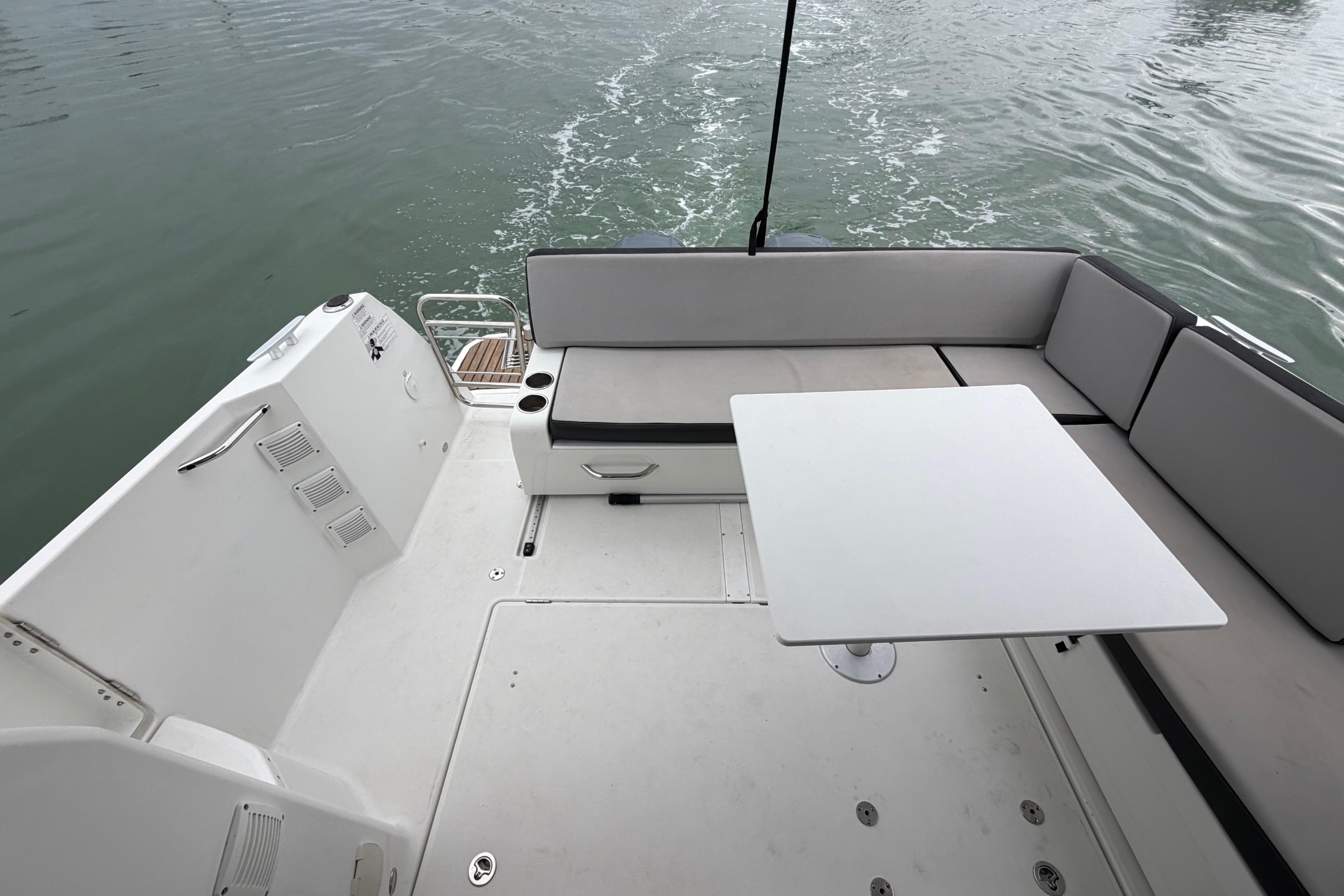 2019 Jeanneau NC 895-10