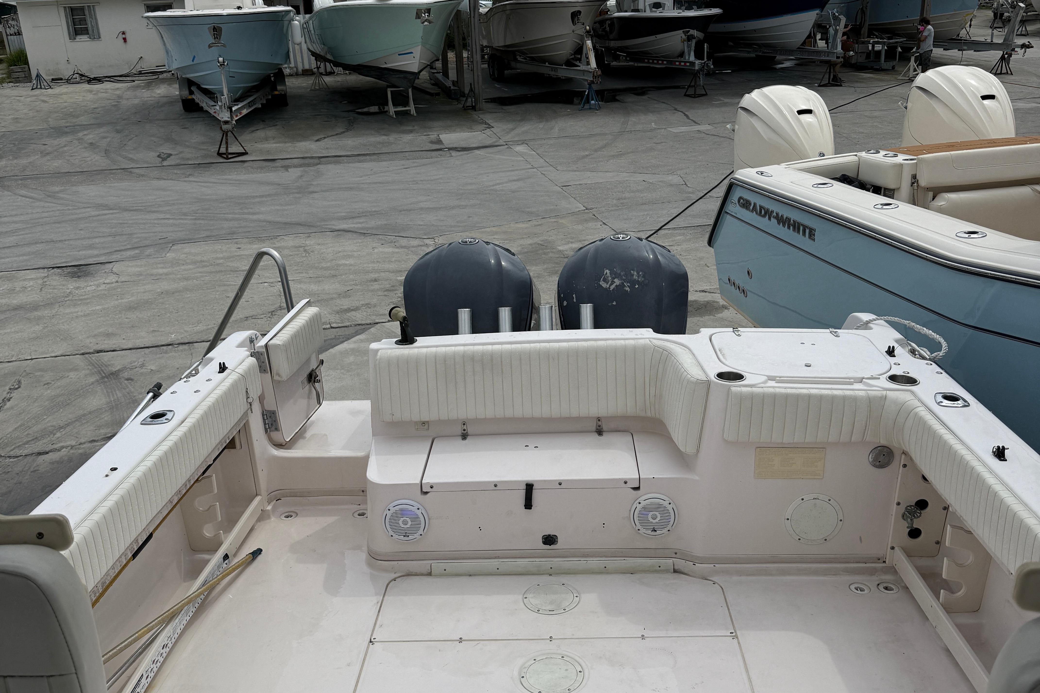 300-323 BROKERAGE SEBASTIAN