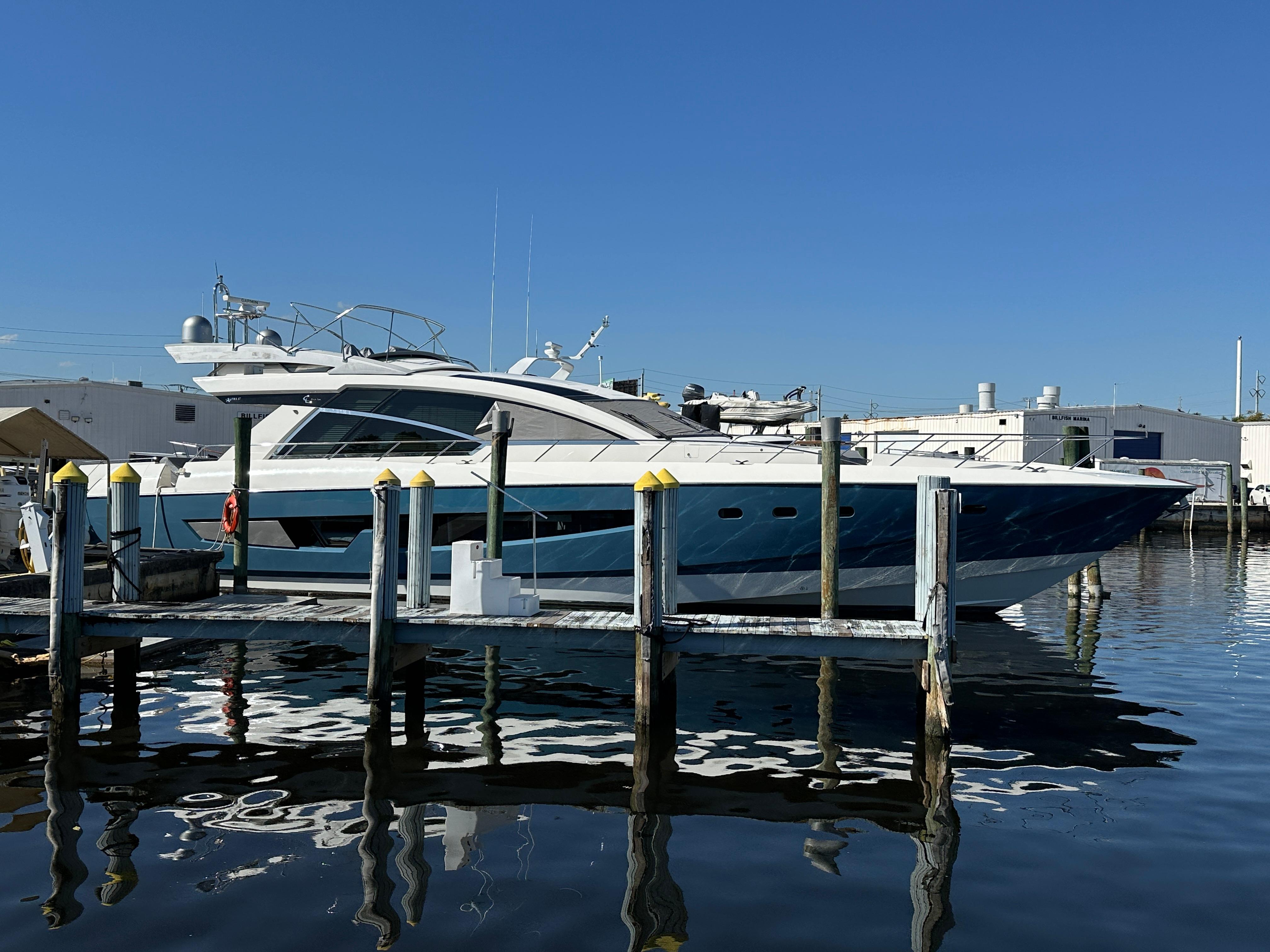Cheoy Lee-Alpha 87 Express Sportbridge 2014-BBELLA FL-US-2014 Cheoy Lee Alpha 87 Express Sportbridge yacht docked at marina.-9807207