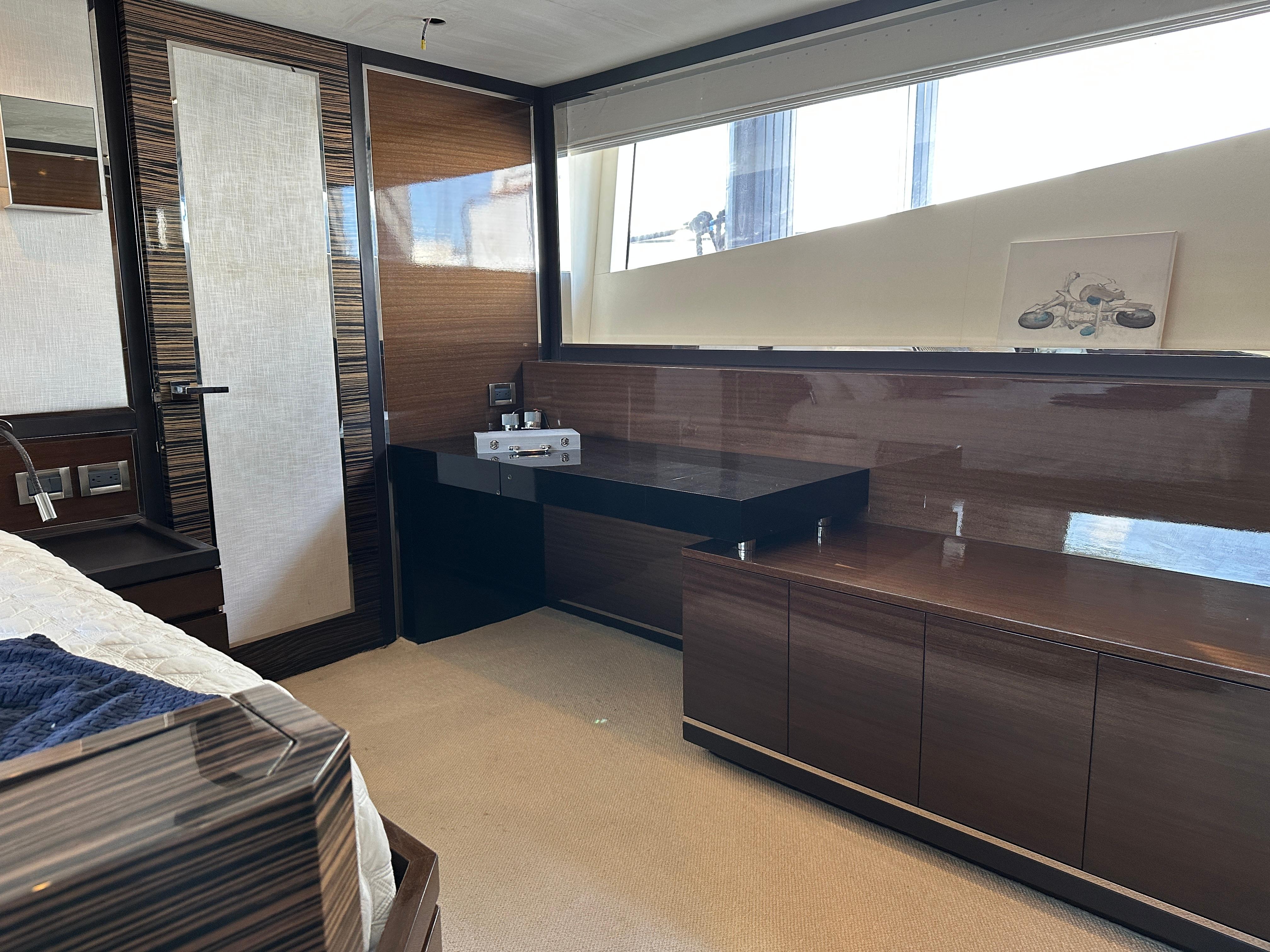 Cheoy Lee-Alpha 87 Express Sportbridge 2014-BBELLA FL-US-Luxurious interior of 2014 Cheoy Lee Alpha 87 Express Sportbridge yacht cabin.-9807207 | Thumbnail