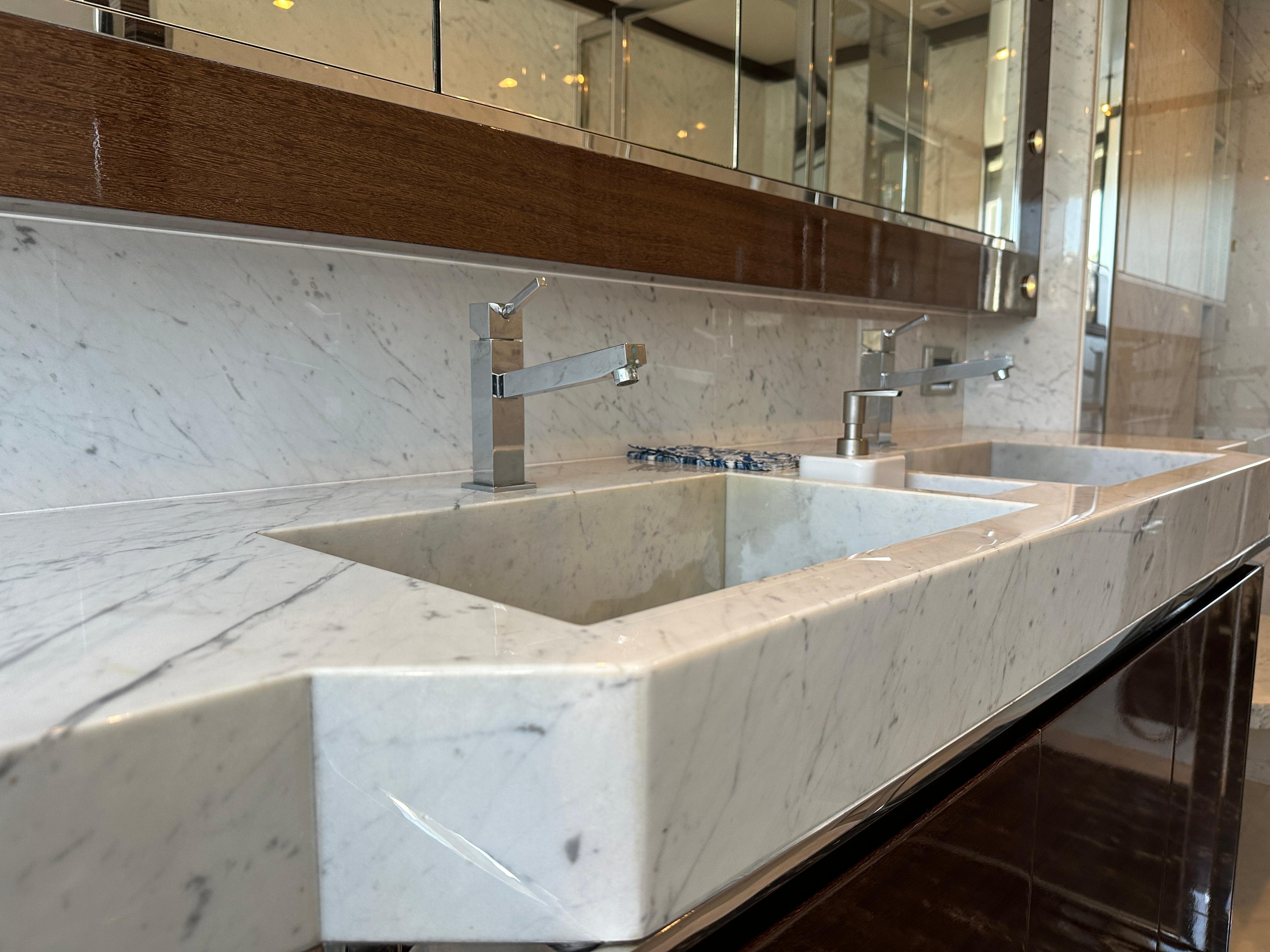 Cheoy Lee-Alpha 87 Express Sportbridge 2014-BBELLA FL-US-Luxurious marble sinks on 2014 Cheoy Lee Alpha 87 Express Sportbridge yacht.-9807207 | Thumbnail