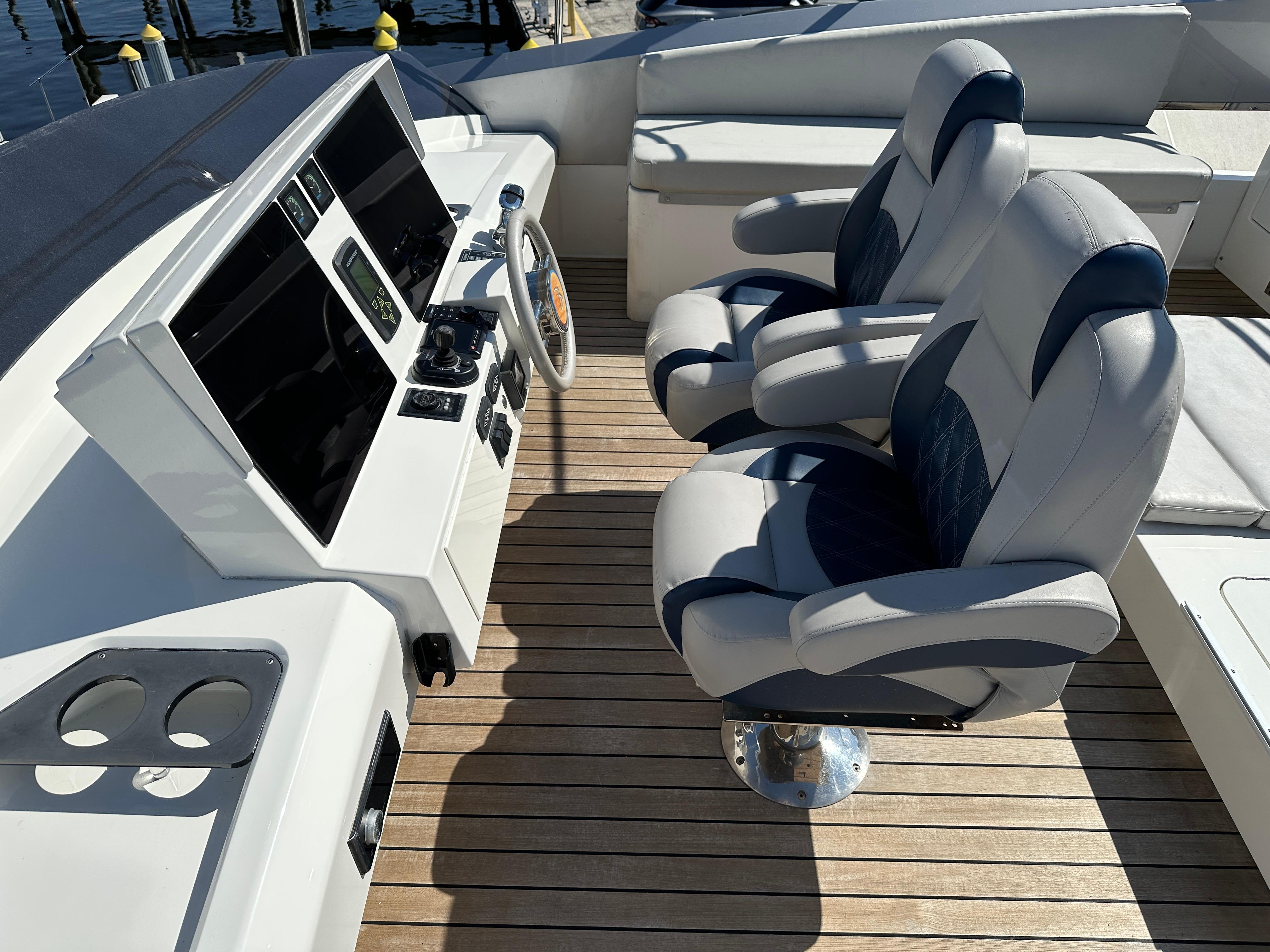 Cheoy Lee-Alpha 87 Express Sportbridge 2014-BBELLA FL-US-9807207 | Thumbnail
