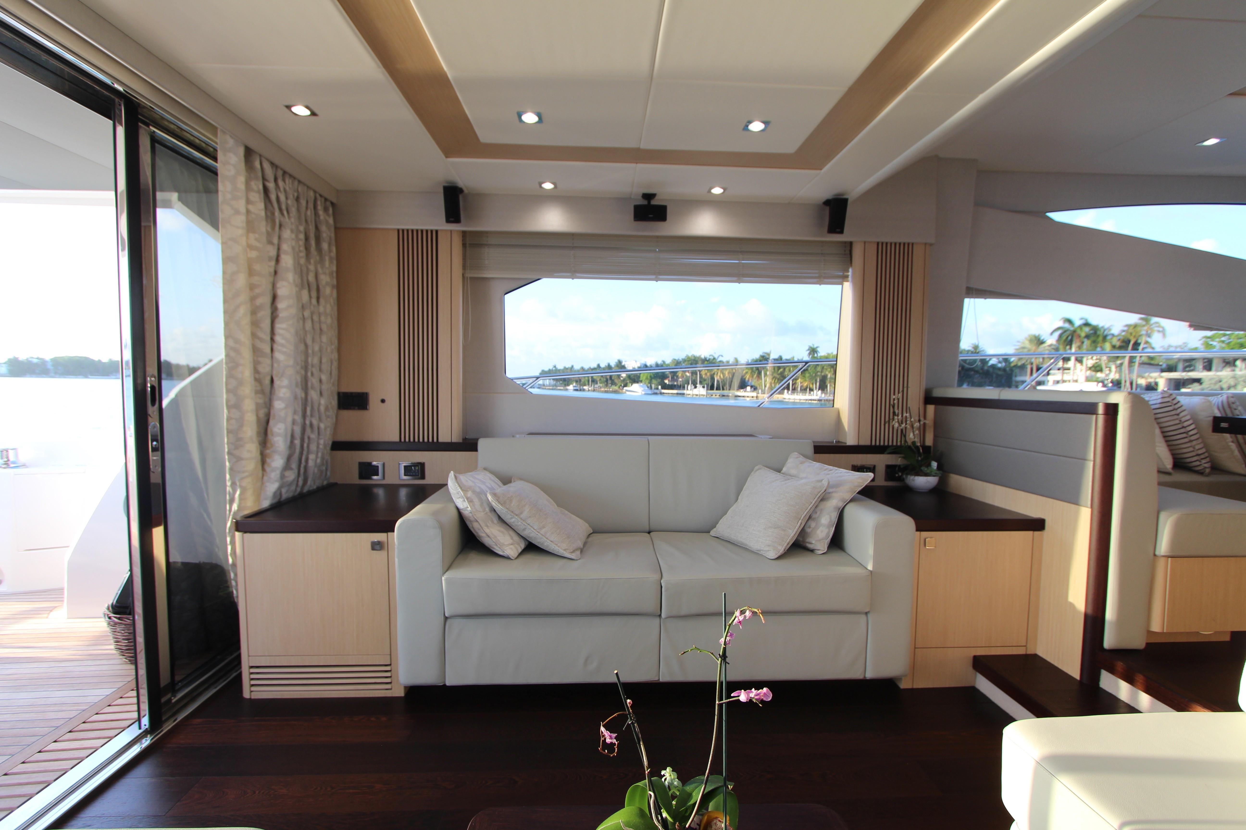 2017 Sunseeker 69 Manhattan Yacht For Sale Si Yachts