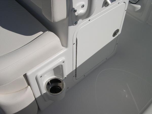 Ultra 239 SE Photo 32