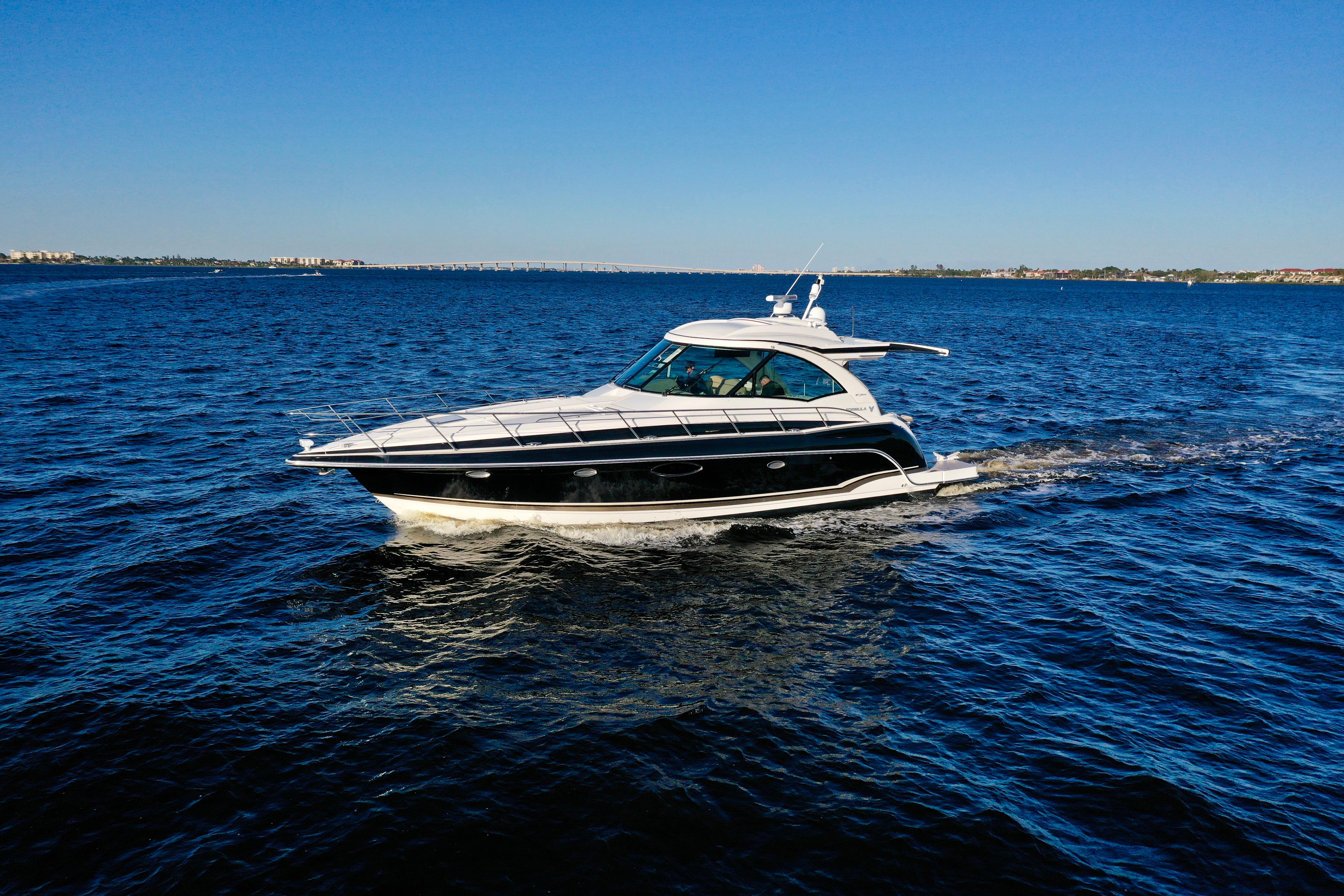 2016-formula-45-yacht-power-9647273-20250104042919416-1_XLARGE