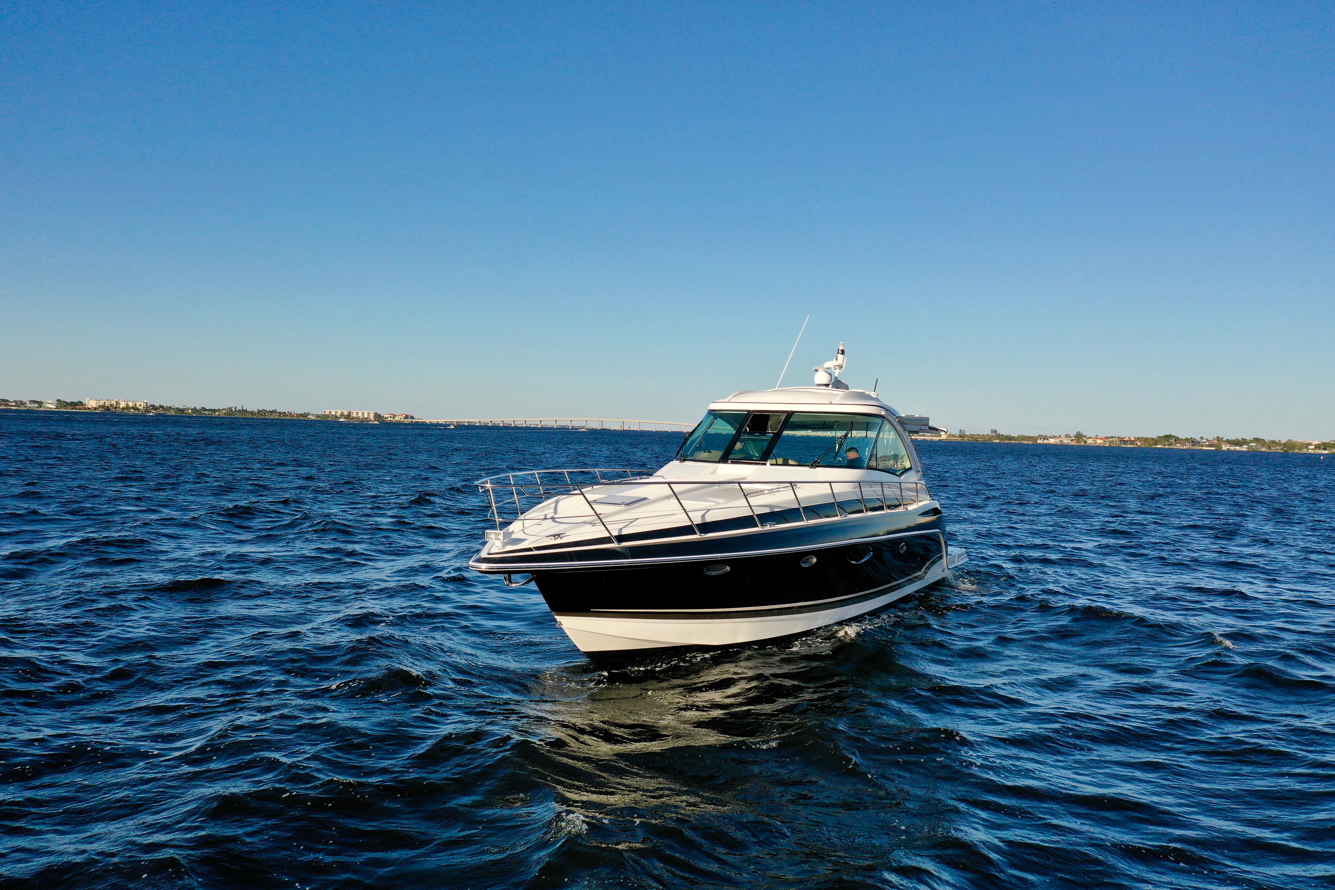 2016-formula-45-yacht-power-9647273-20250104042937135-1_XLARGE