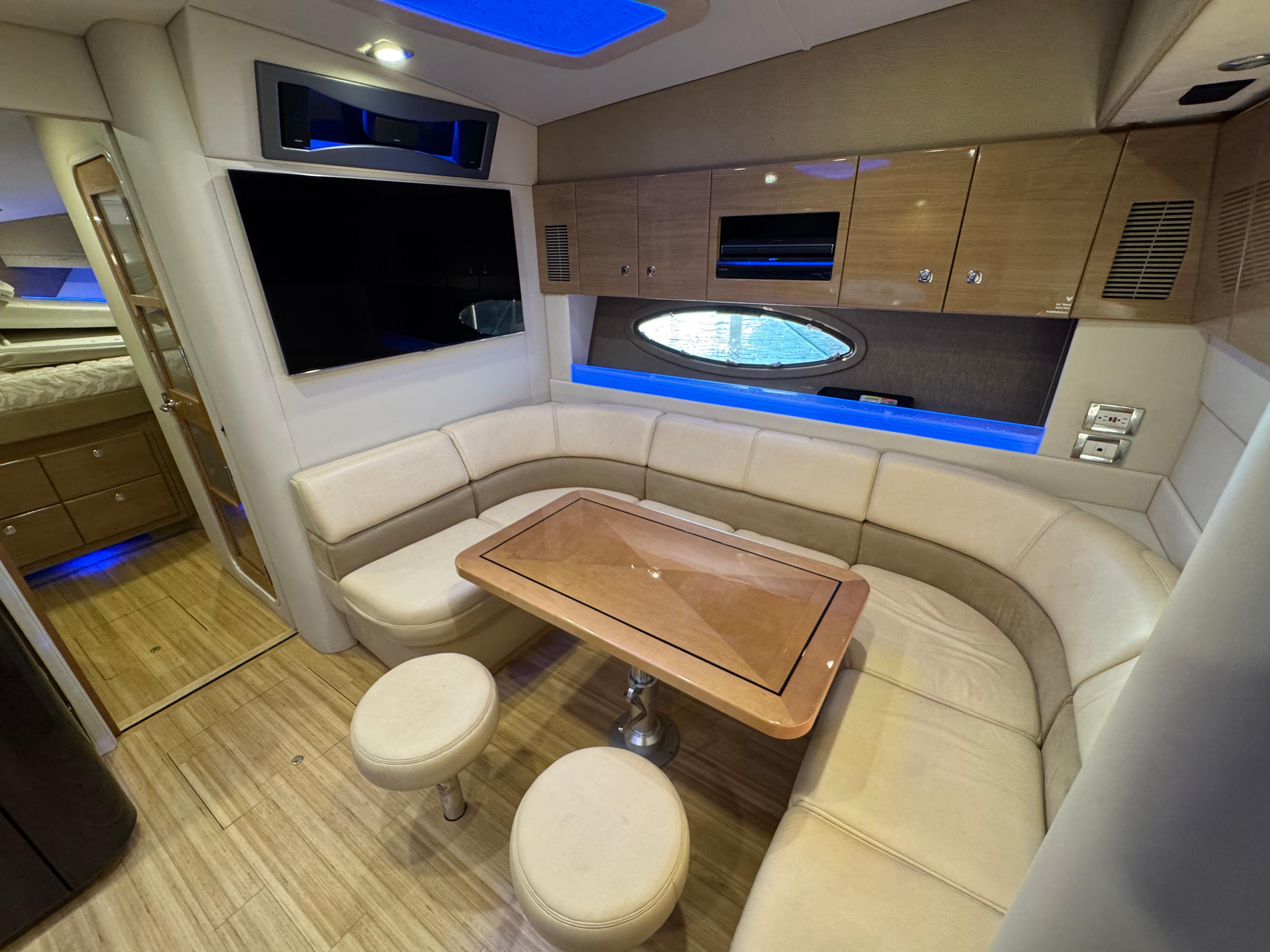 2016-formula-45-yacht-power-9647273-20250104043939056-1_XLARGE