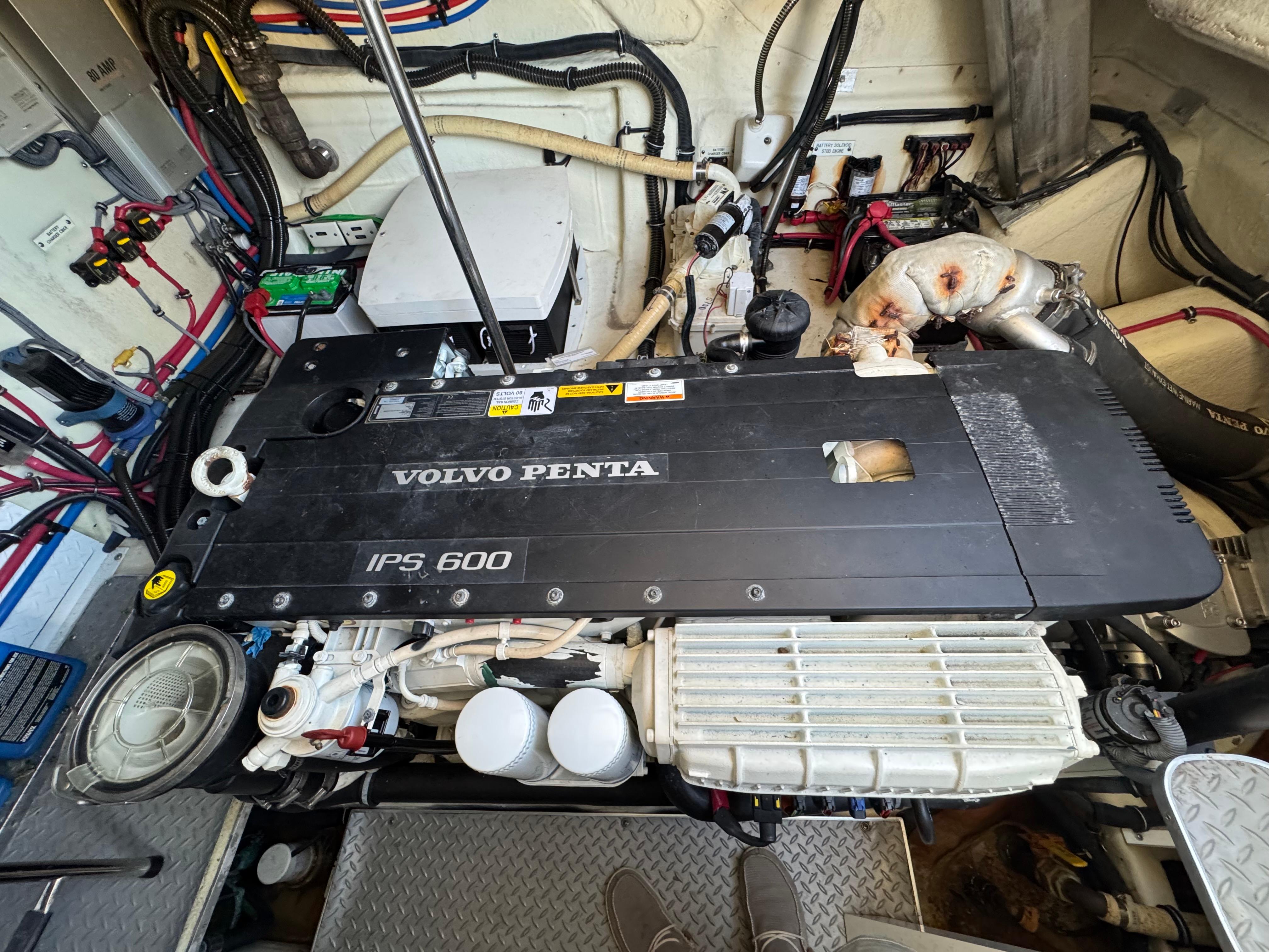 2016-formula-45-yacht-power-9647273-20250104045037286-1_XLARGE