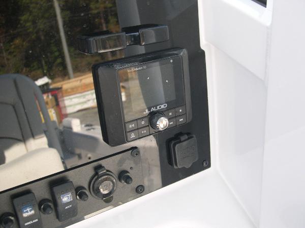 Ultra 275 SE Photo 30