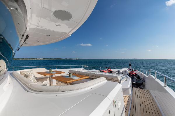 120' Majesty, Listing Number 100897504, Image No. 32