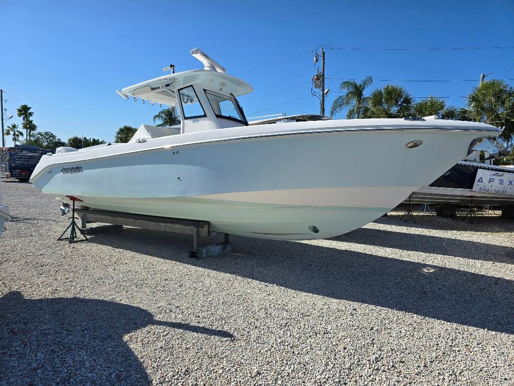 Everglades 325 CC