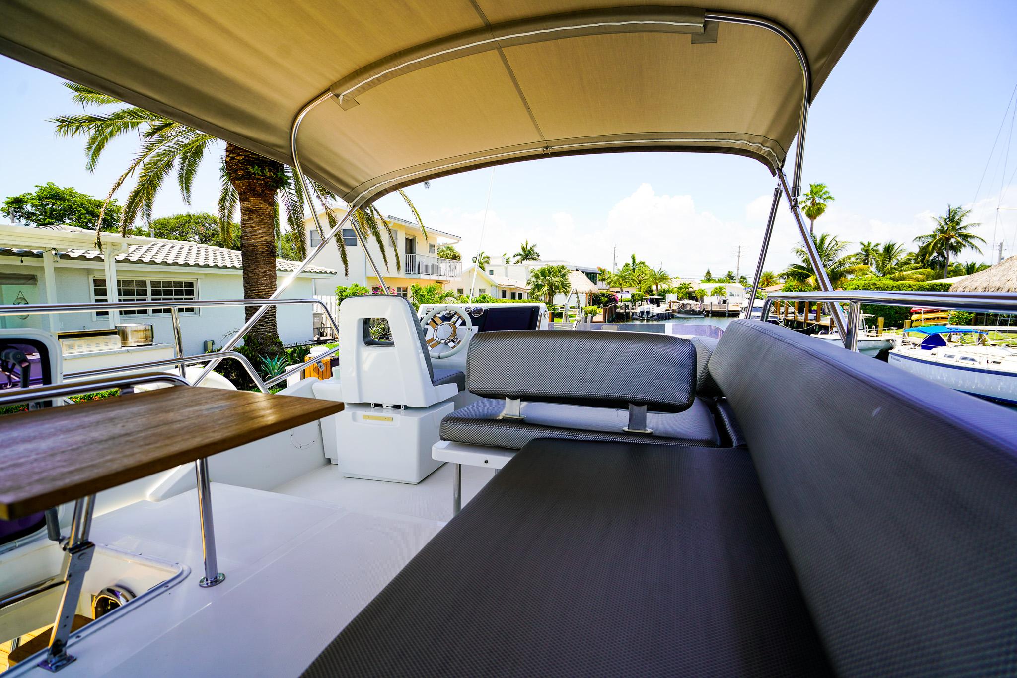 2017-azimut-42-fly-power-9817281-20250528121442809-1_XLARGE