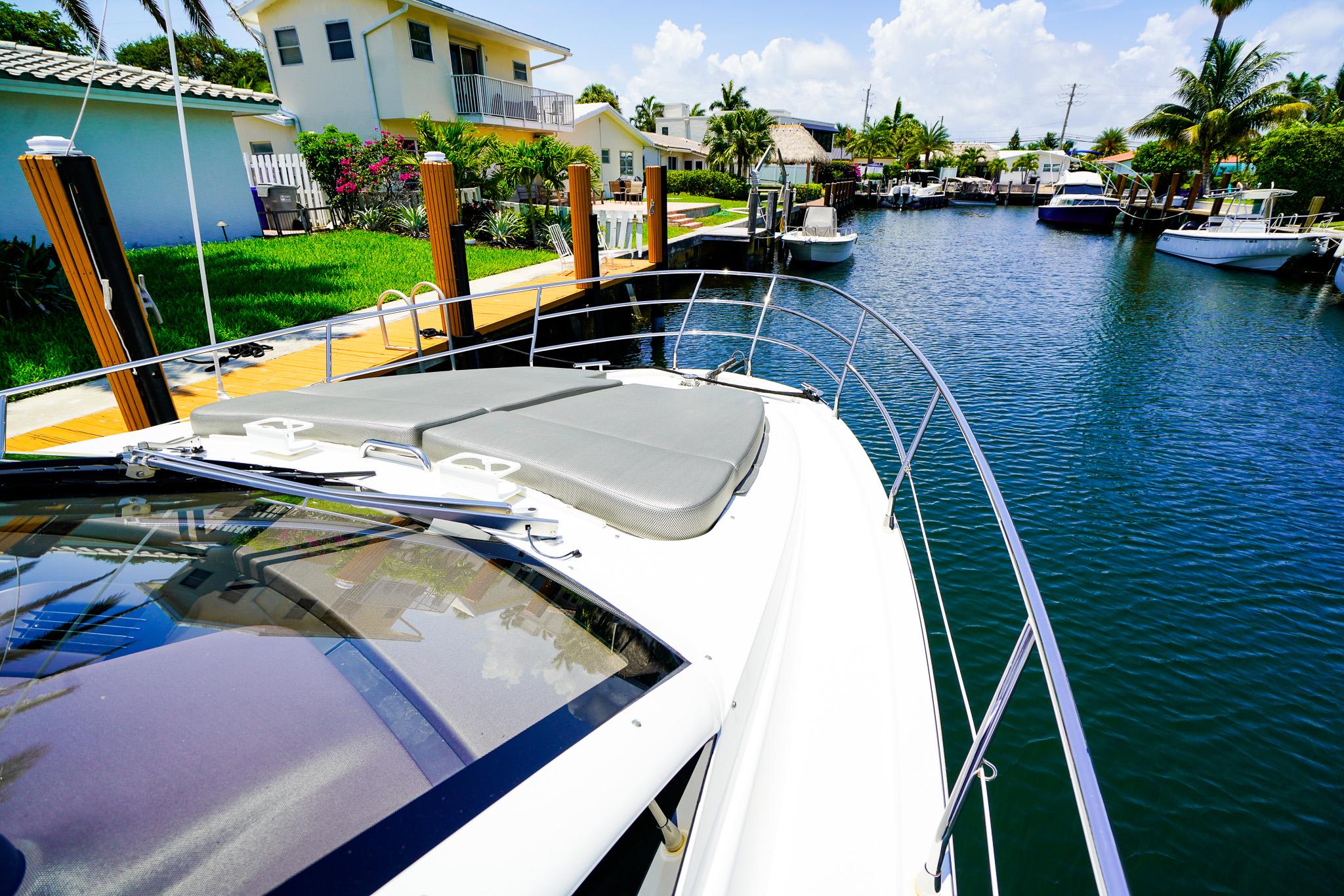 2017-azimut-42-fly-power-9817281-20250528121500862-1_XLARGE