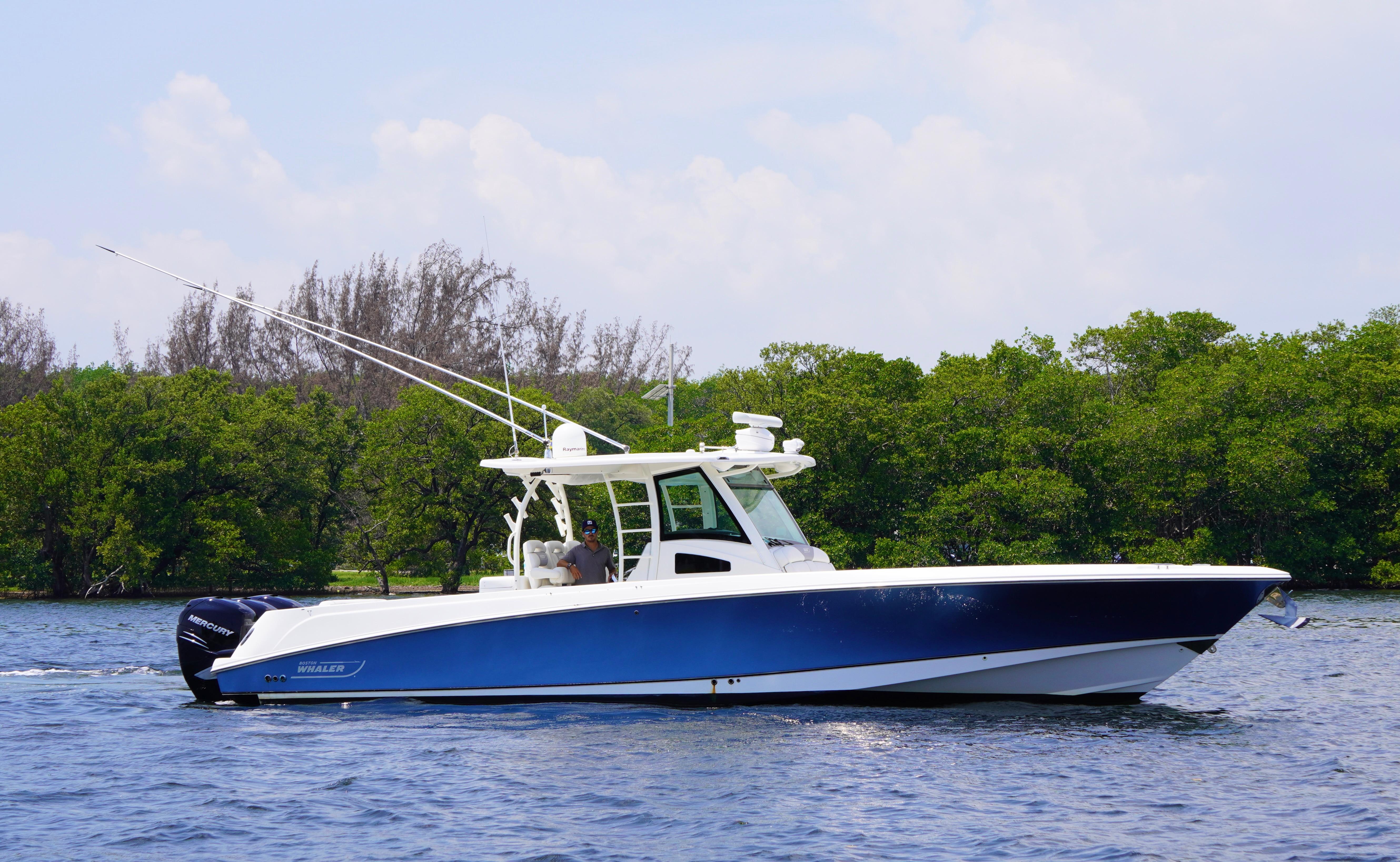 2011 Boston Whaler