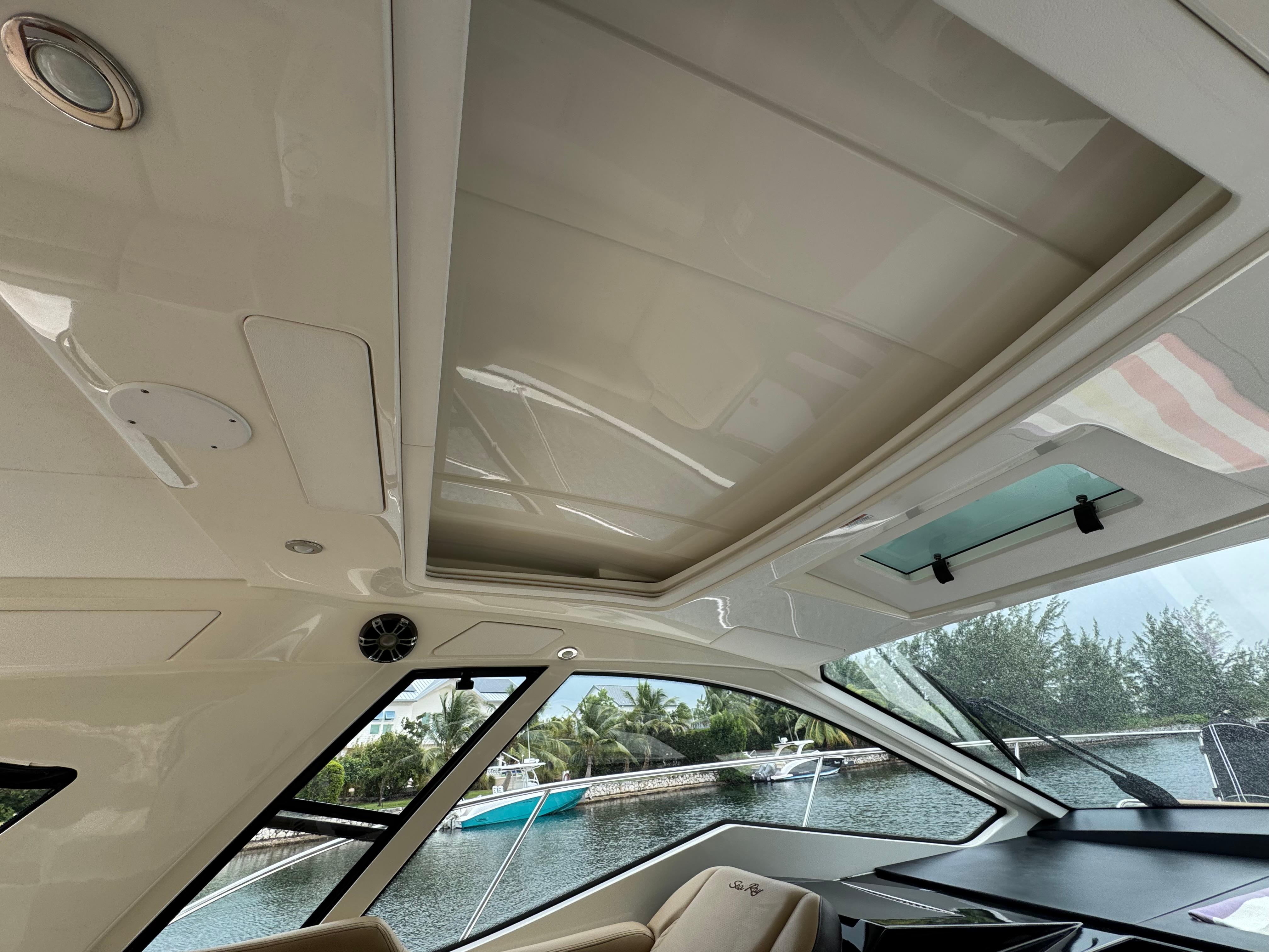 Sea Ray-Sundancer 350 Coupe 2018-Idylwilde KY-9637291 | Thumbnail