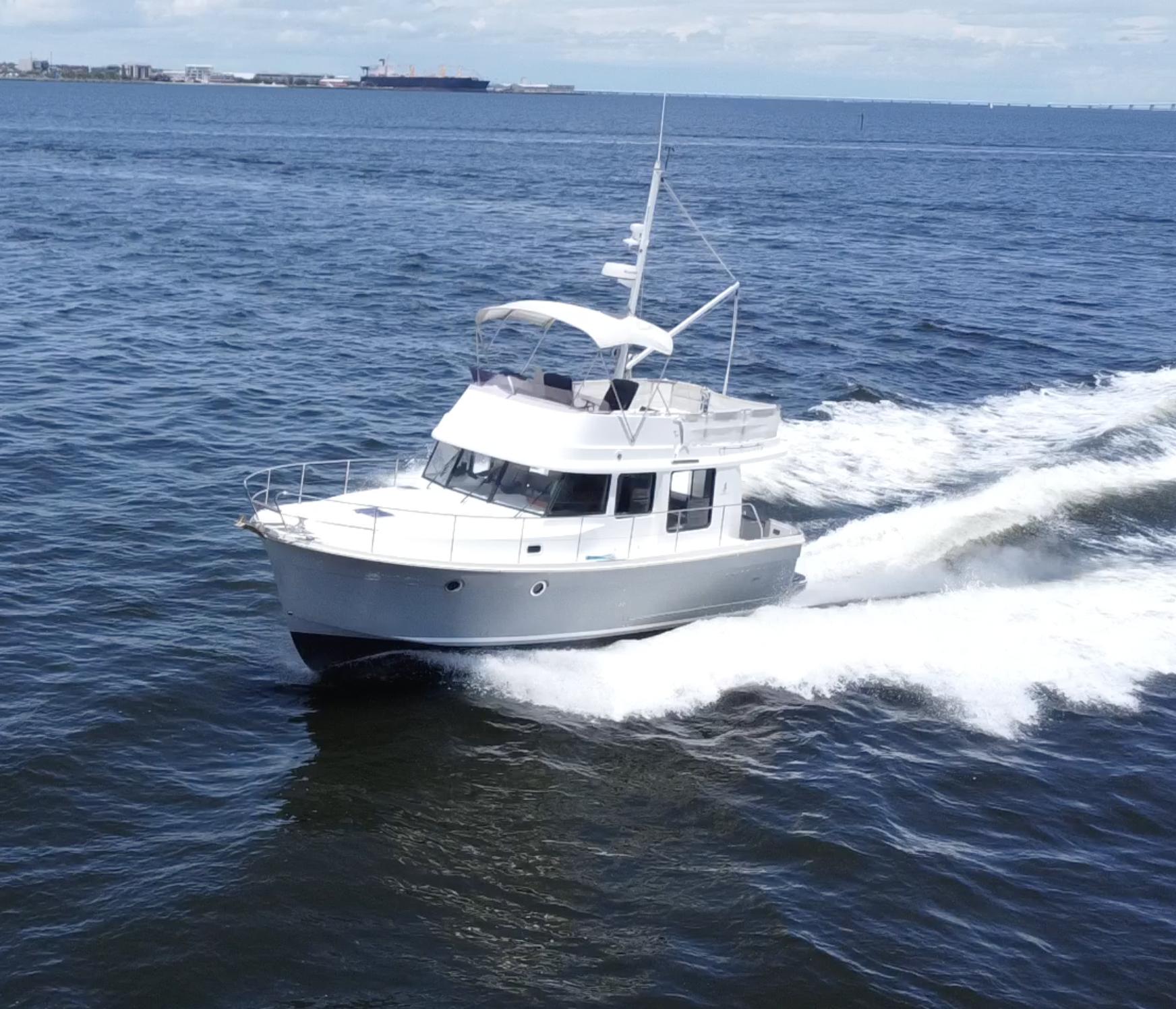 2018 Beneteau Swift Trawler 34