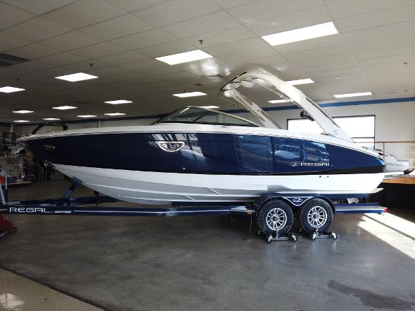 2021 Regal boat for sale, model of the boat is LS6 & Image # 2 of 11