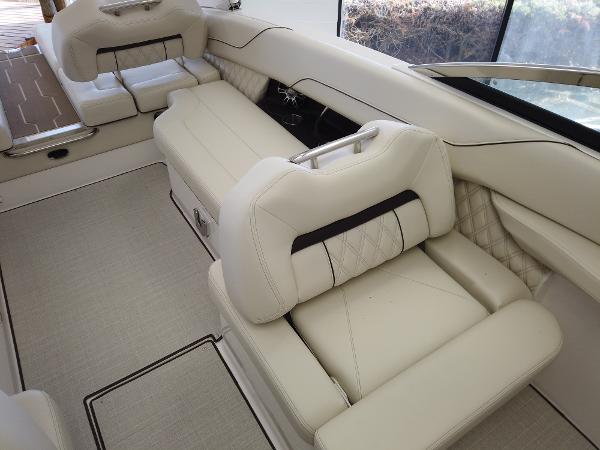 2021 Regal boat for sale, model of the boat is LS6 & Image # 10 of 11