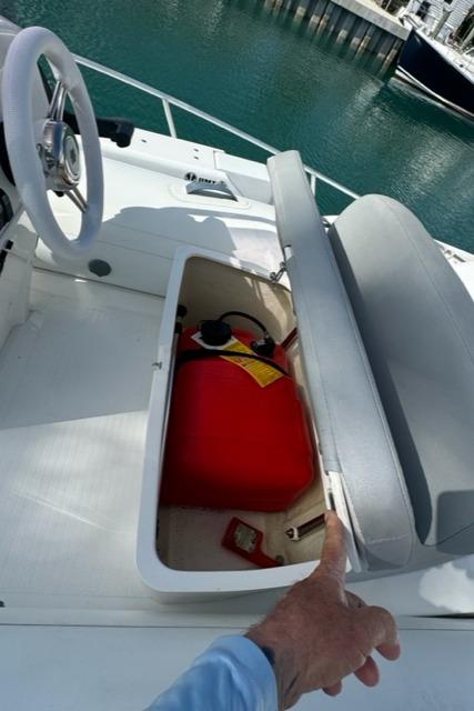 Boat image 18
