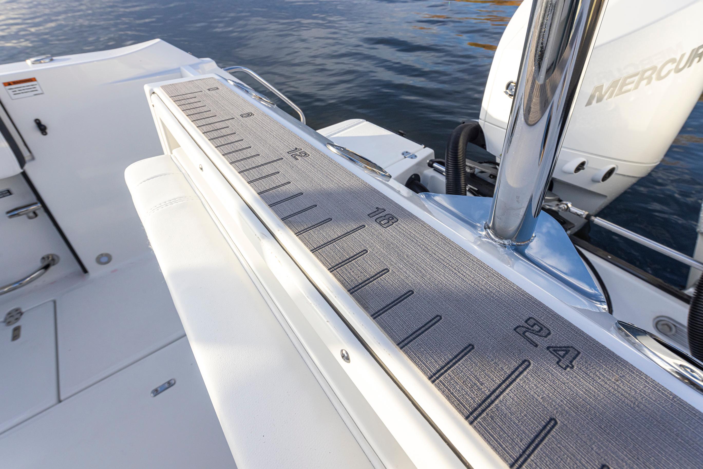 2024-blackfin-252-dc-power-9407299-20240528124001763-1_XLARGE