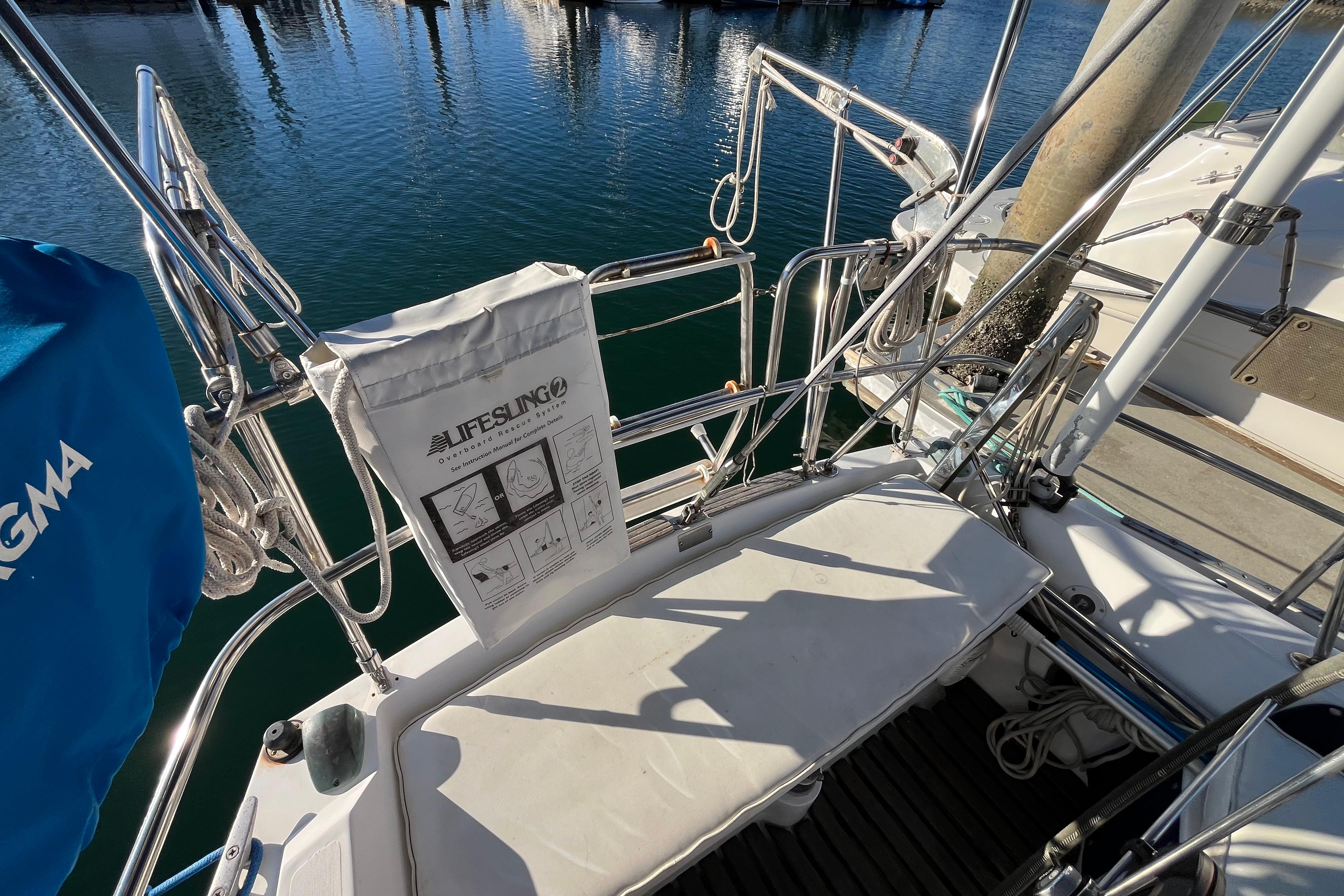 Image [14] of 1984 Catalina 36