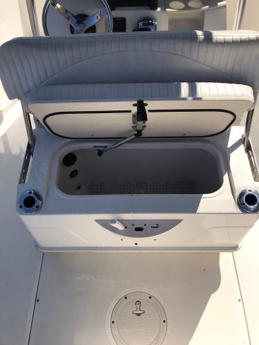 23' Boston Whaler, Listing Number 100899983, - Photo No. 17