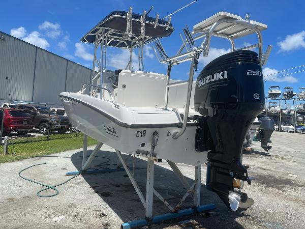 23' Boston Whaler, Listing Number 100899983, Image No. 4
